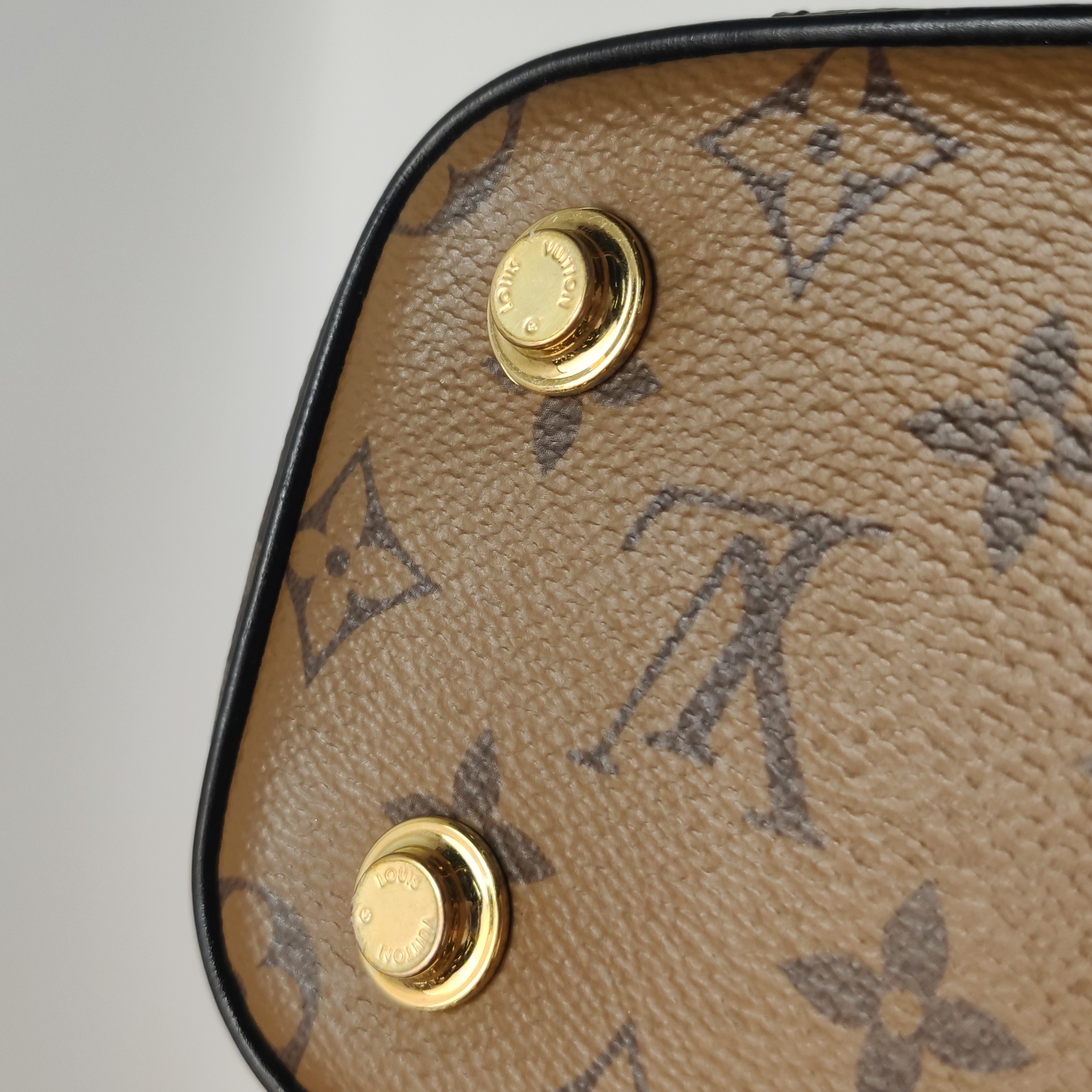 Louis Vuitton(LV) Vanity Handbag Reverse Monogram Canvas PM — photo 15 of 20
