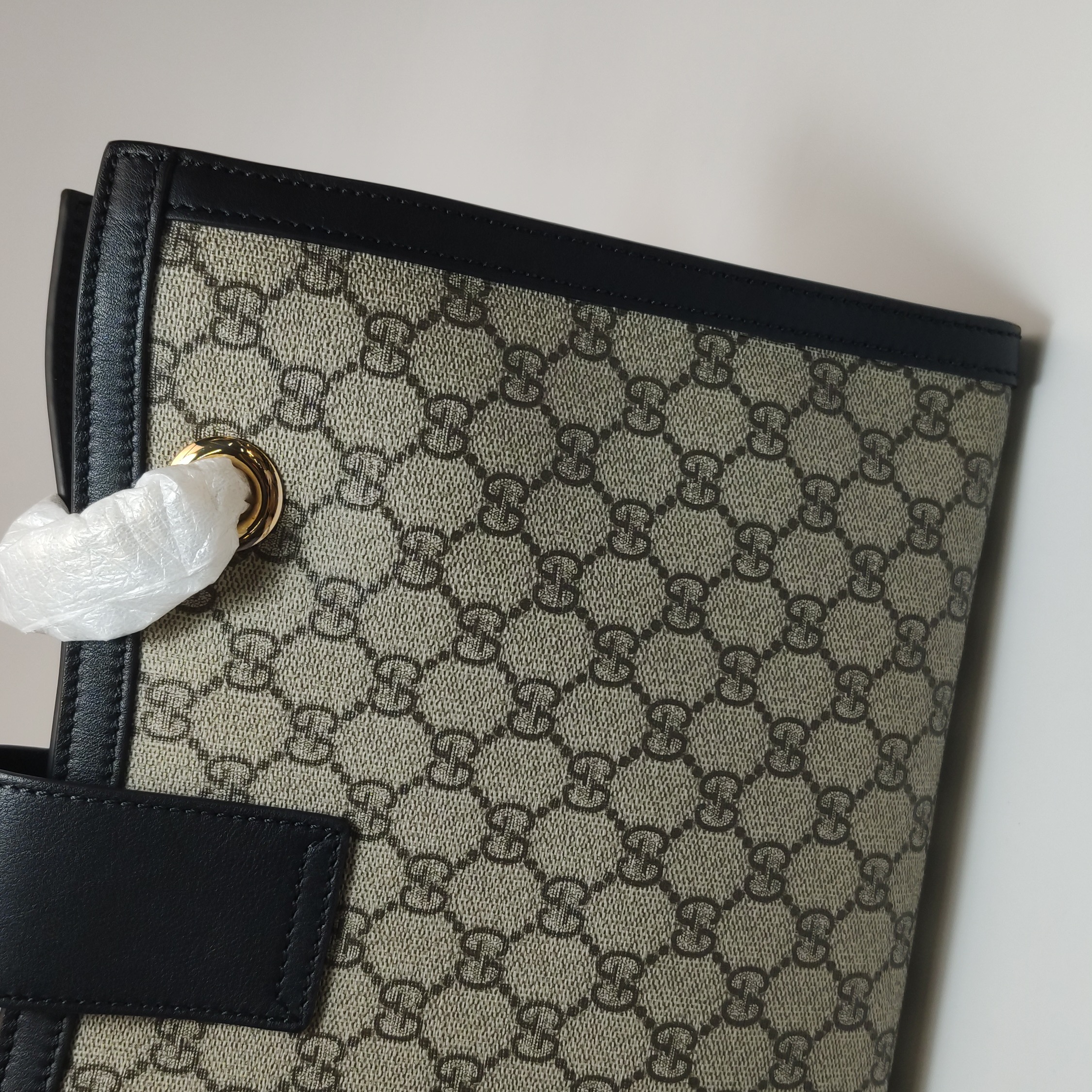 Gucci Padlock Chain Tote GG Coated Canvas with Leather Medium — photo 12 of 12