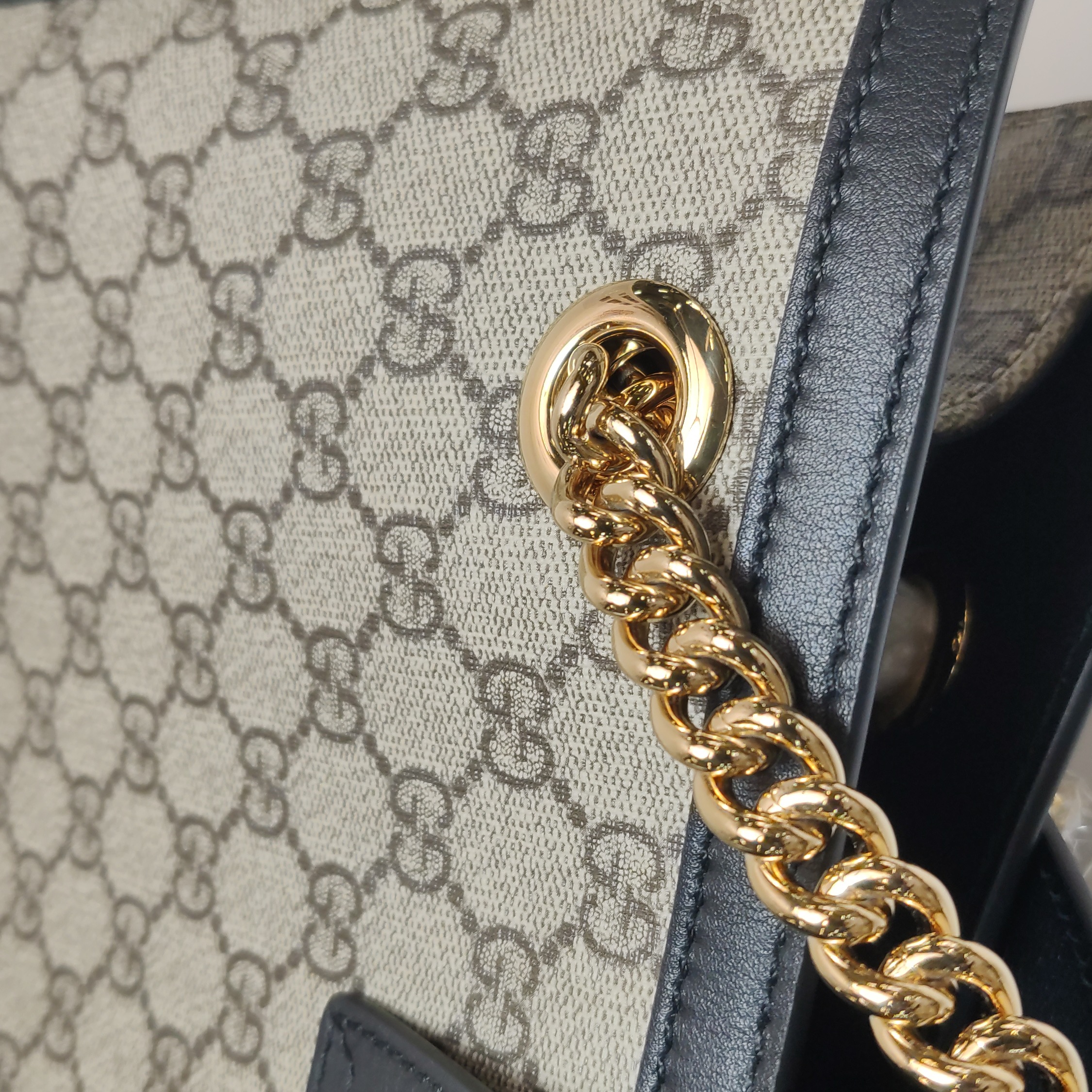 Gucci Padlock Chain Tote GG Coated Canvas with Leather Medium — photo 11 of 12