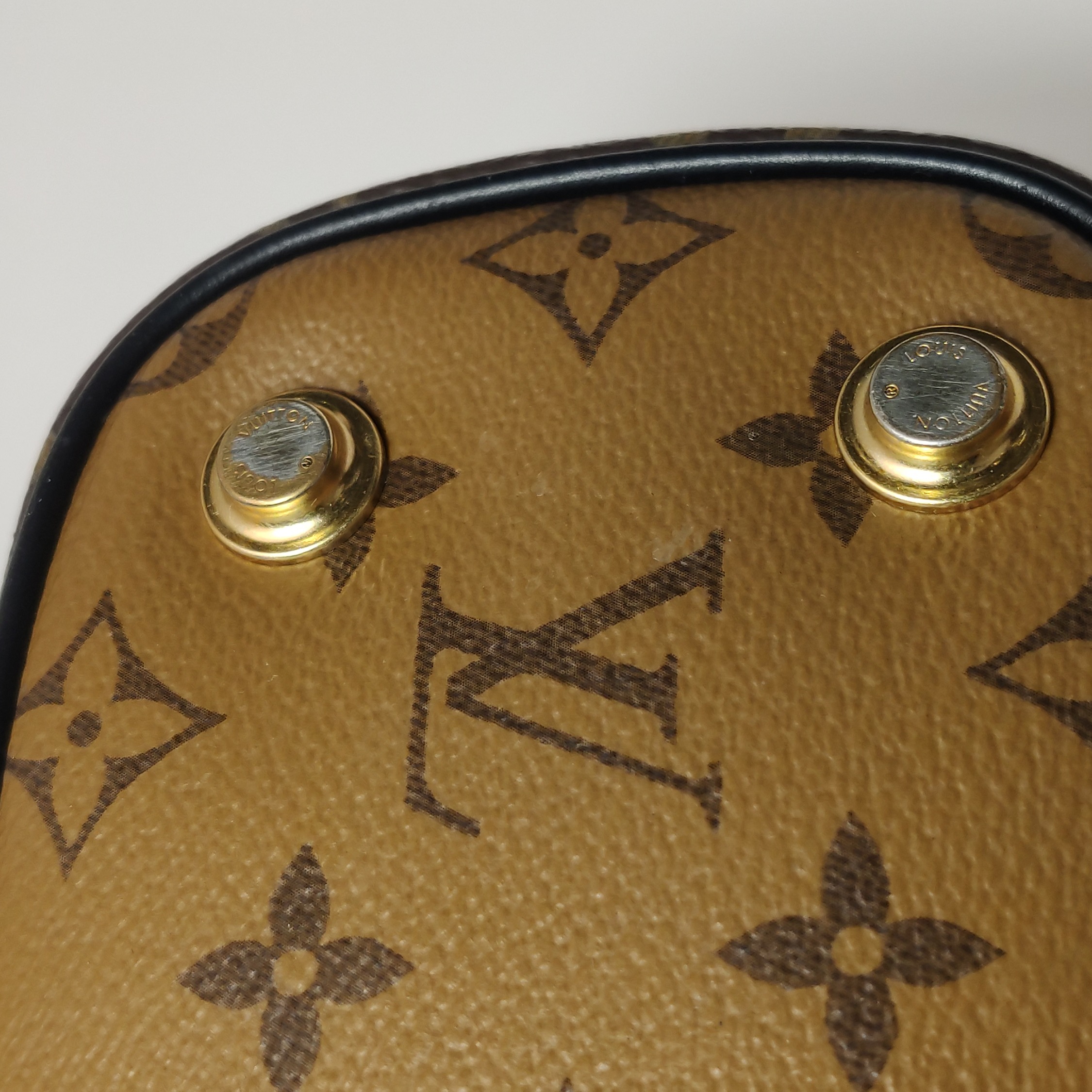 Louis Vuitton(LV) Vanity Handbag Reverse Monogram Canvas PM — photo 21 of 24
