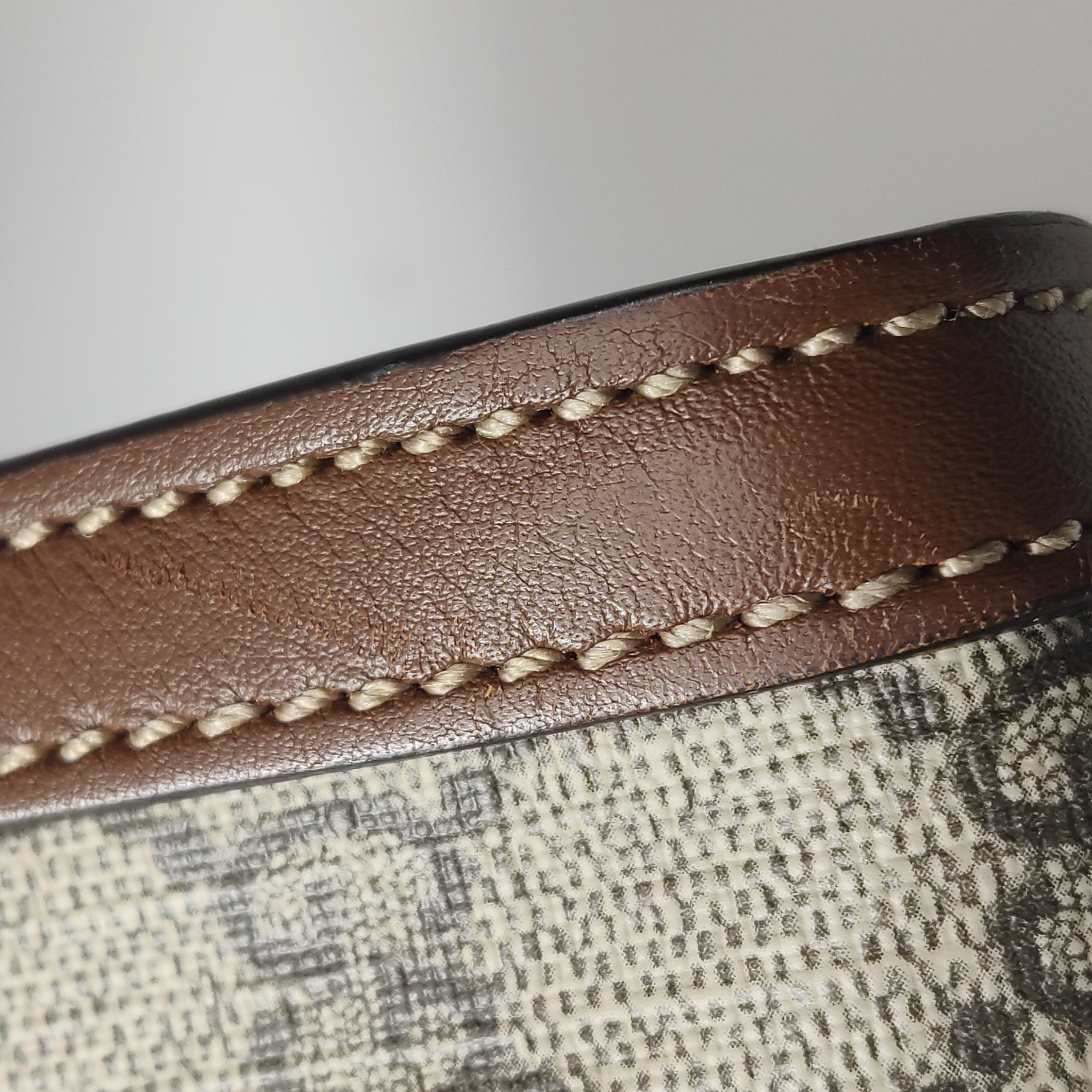Gucci Padlock Chain Tote GG Coated Canvas with Leather Medium — photo 14 of 16