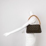 Louis Vuitton(LV) Looping Handbag Damier Mini — thumbnail 2