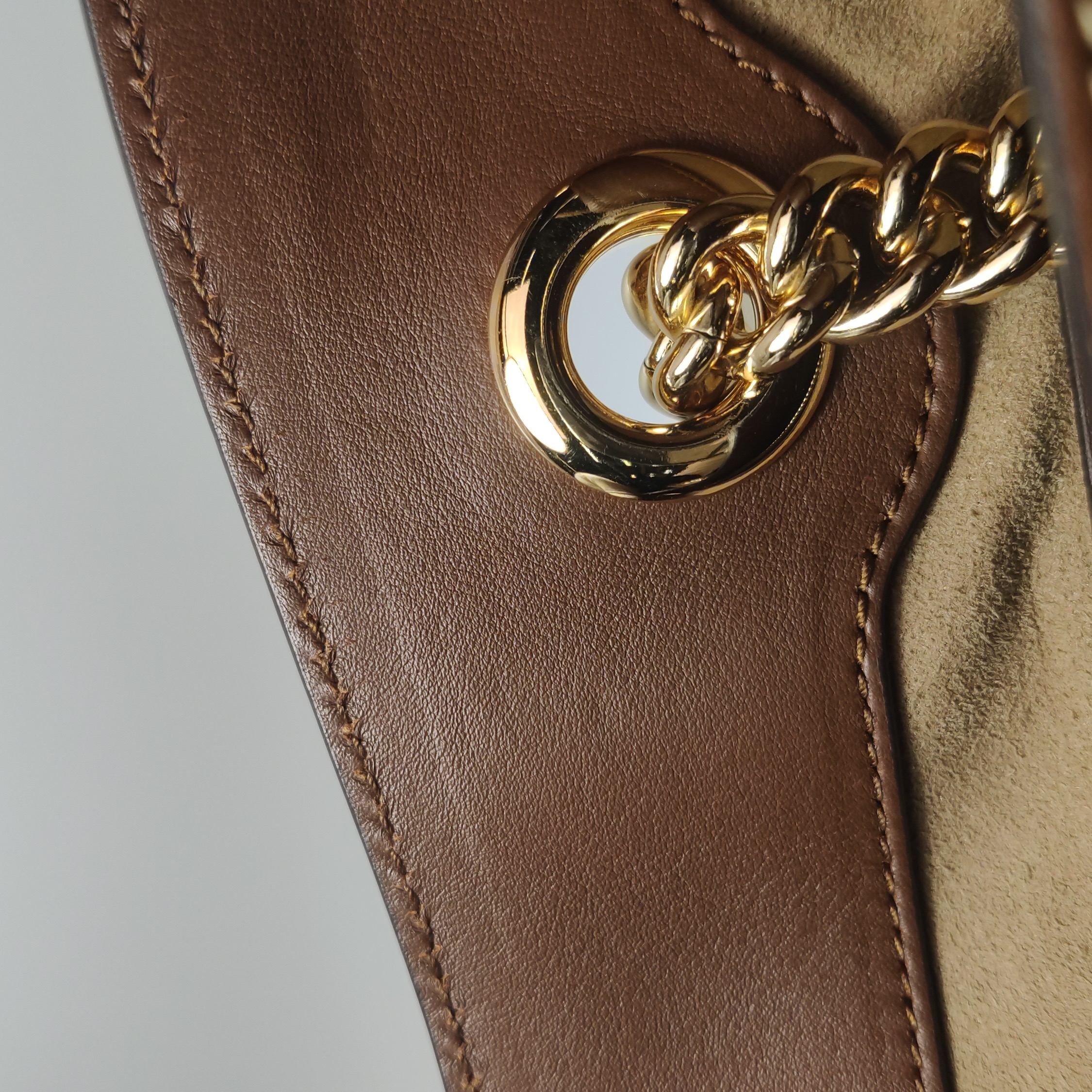 Gucci Padlock Chain Tote GG Coated Canvas with Leather Medium — photo 10 of 13