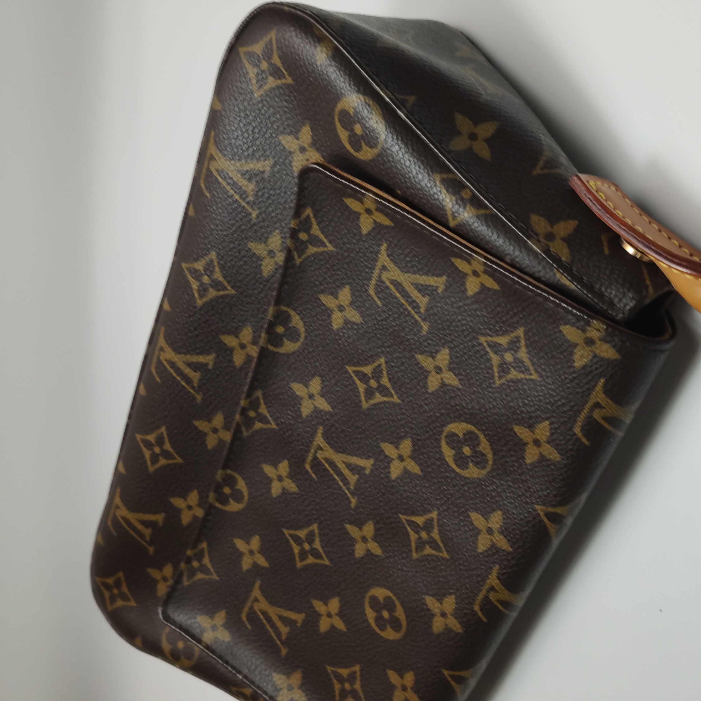 Louis Vuitton(LV) Looping Handbag Damier Mini — photo 16 of 22