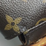 Louis Vuitton(LV) Looping Handbag Damier Mini — thumbnail 13