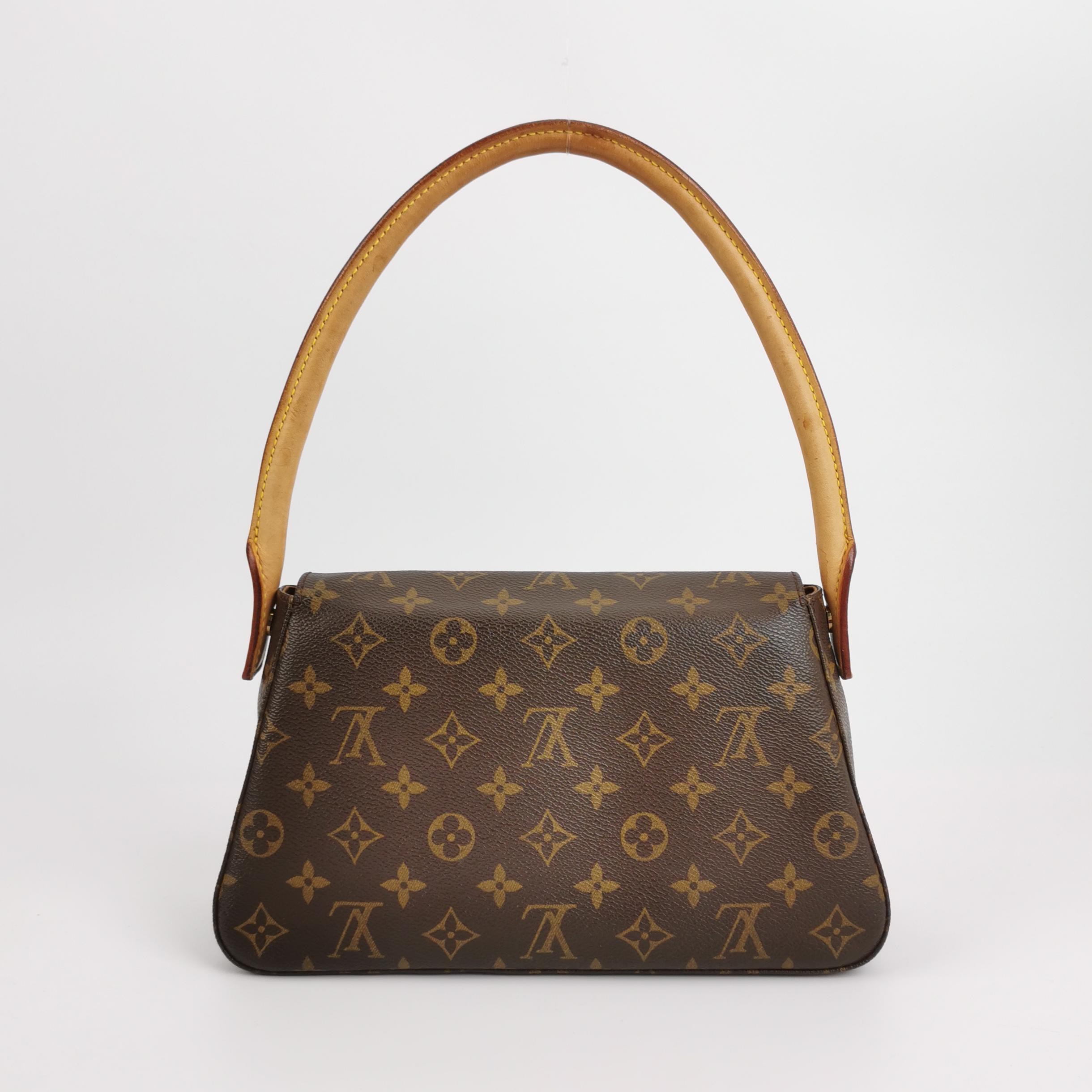 Louis Vuitton(LV) Looping Handbag Monogram Canvas Mini — photo 4 of 15