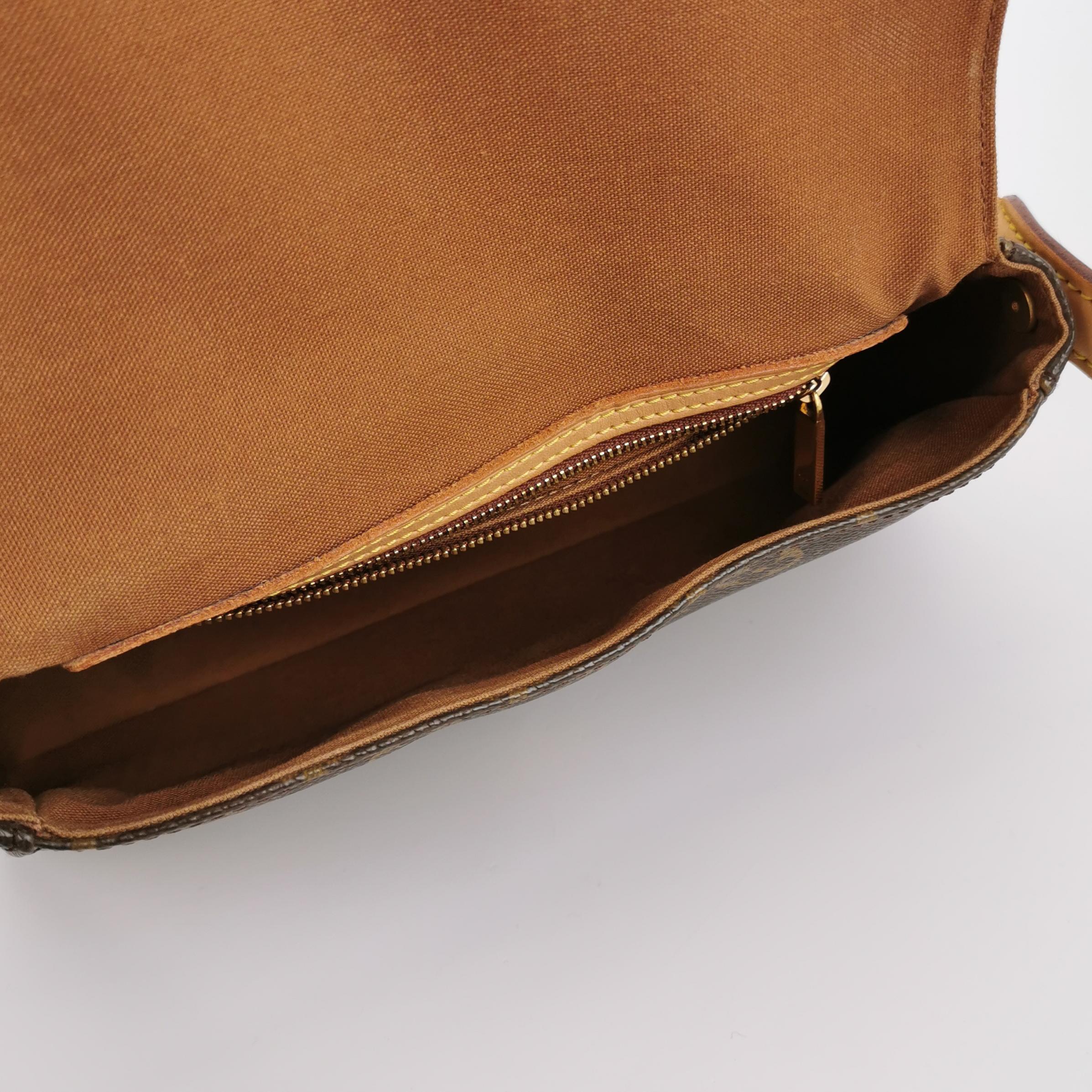 Louis Vuitton(LV) Looping Handbag Monogram Canvas Mini — photo 6 of 15