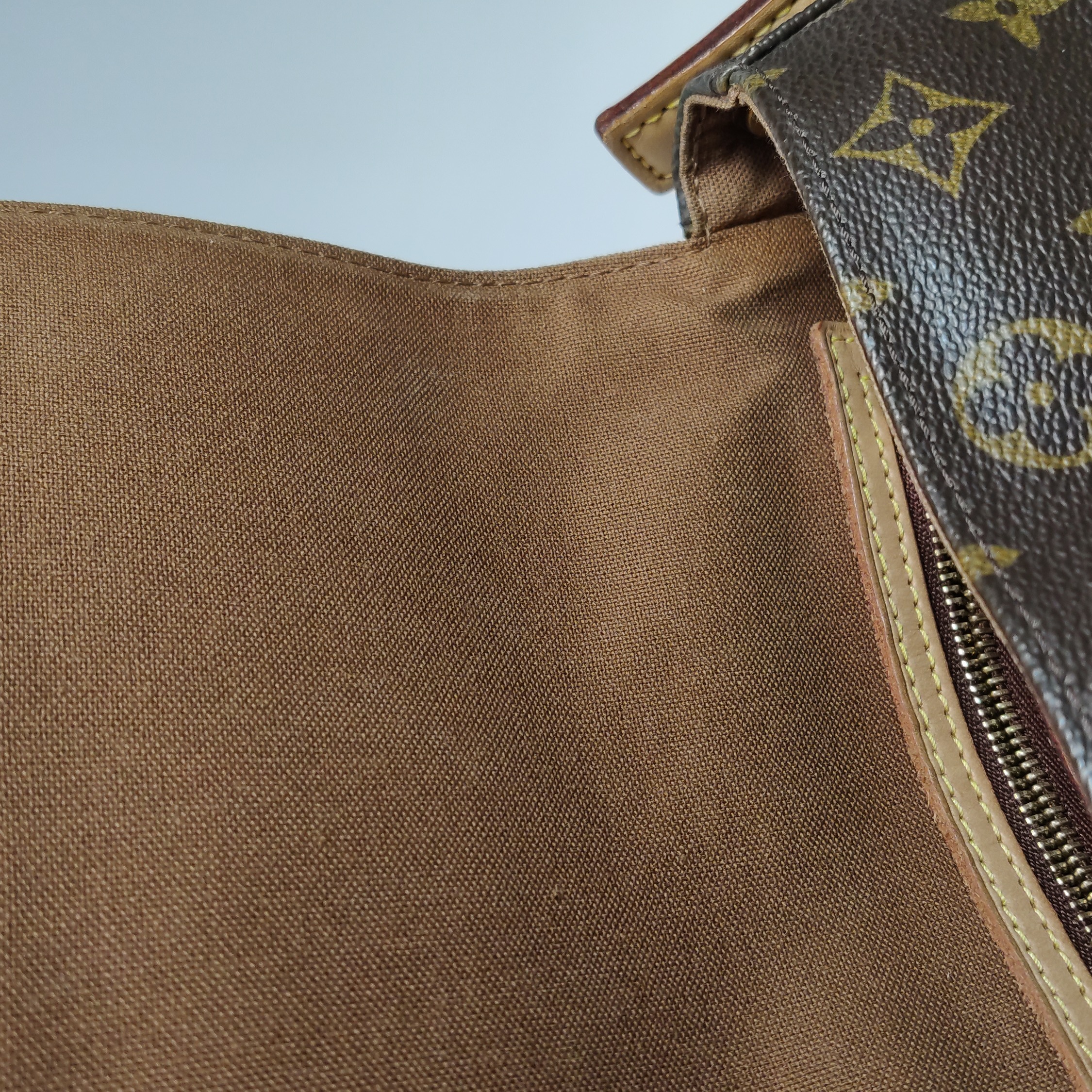 Louis Vuitton(LV) Looping Handbag Monogram Canvas Mini — photo 9 of 15