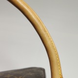 Louis Vuitton(LV) Looping Handbag Monogram Canvas Mini — thumbnail 15
