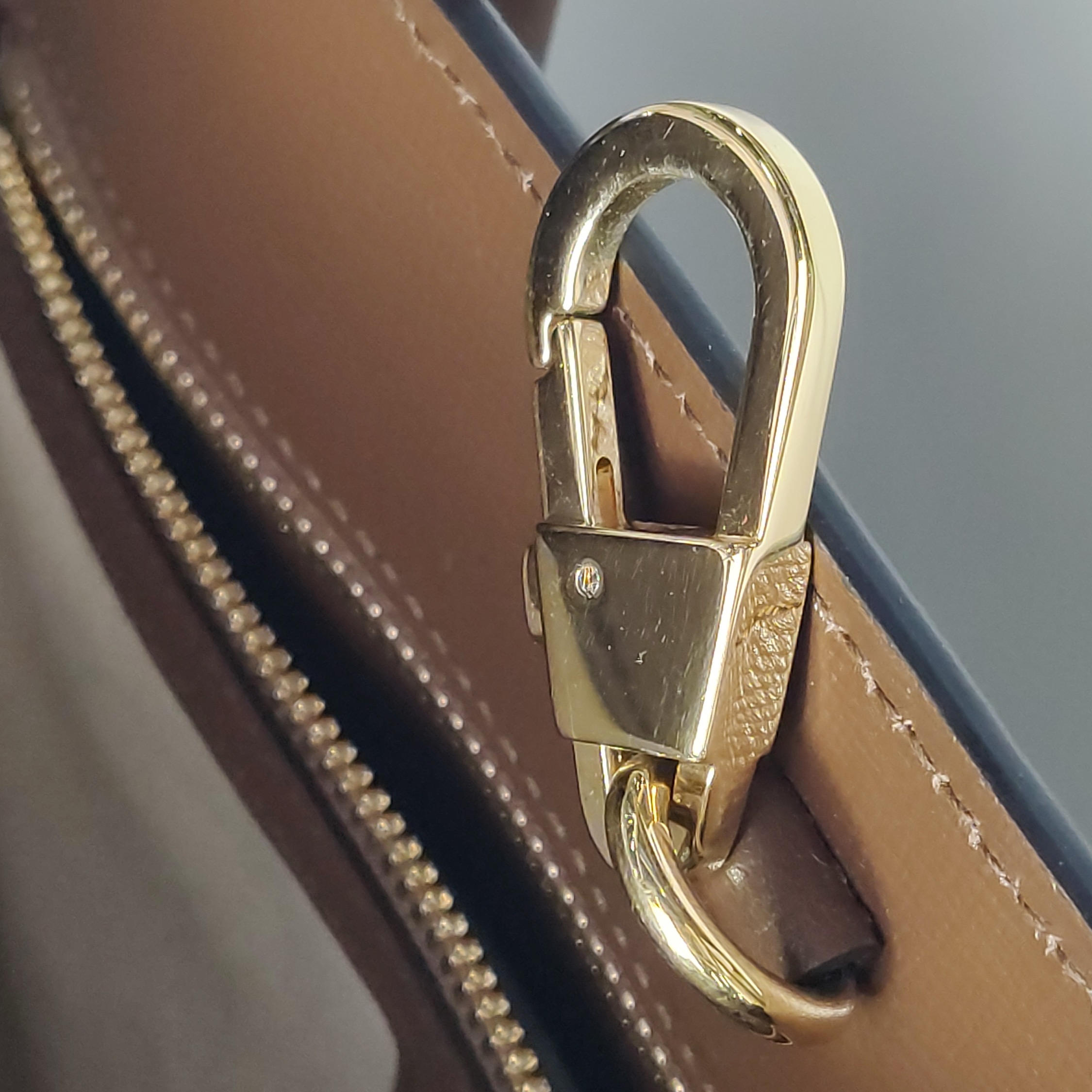 Gucci Structured Top Handle Open Tote GG Coated Canvas Small — photo 12 of 24