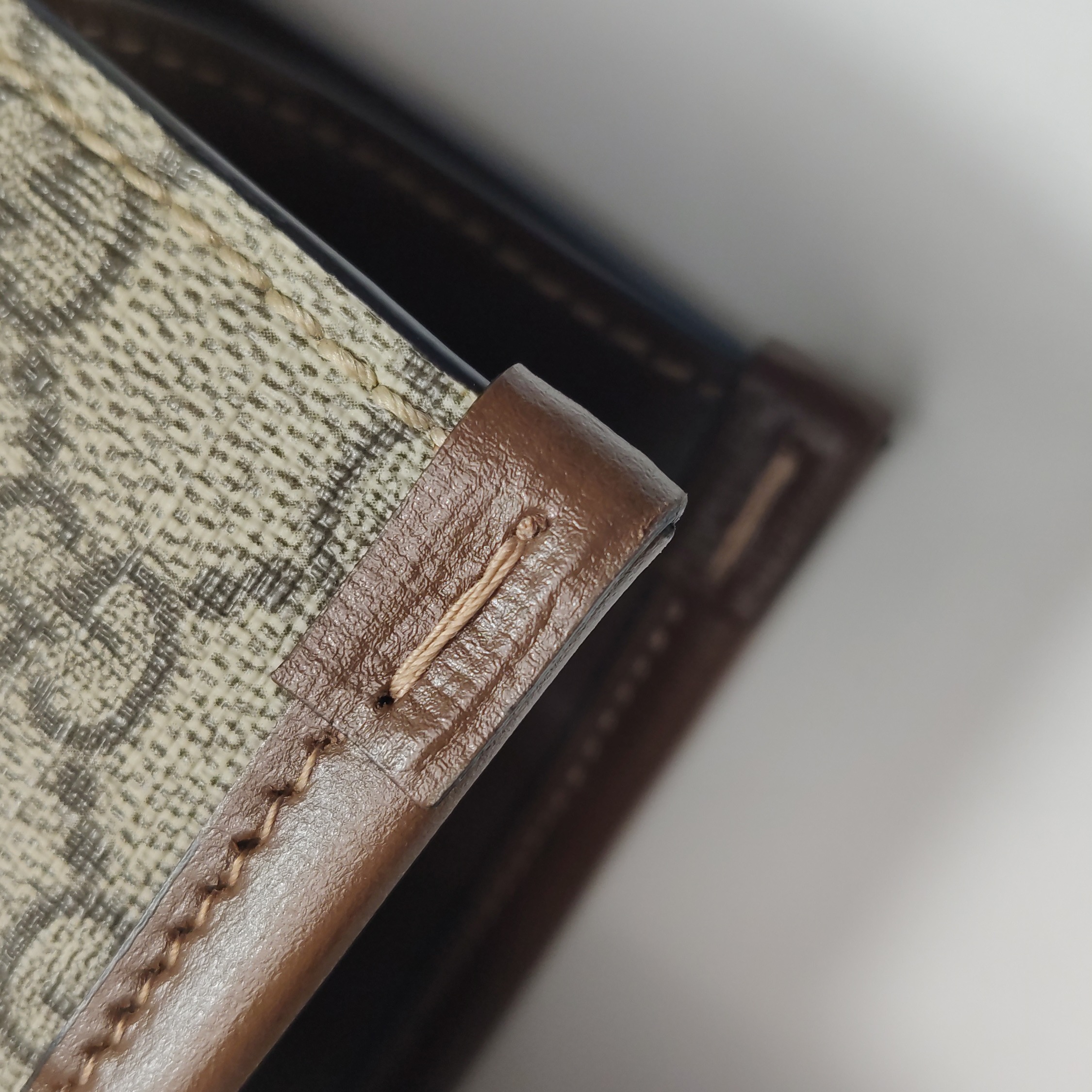 Gucci Structured Top Handle Open Tote GG Coated Canvas Small — photo 21 of 24