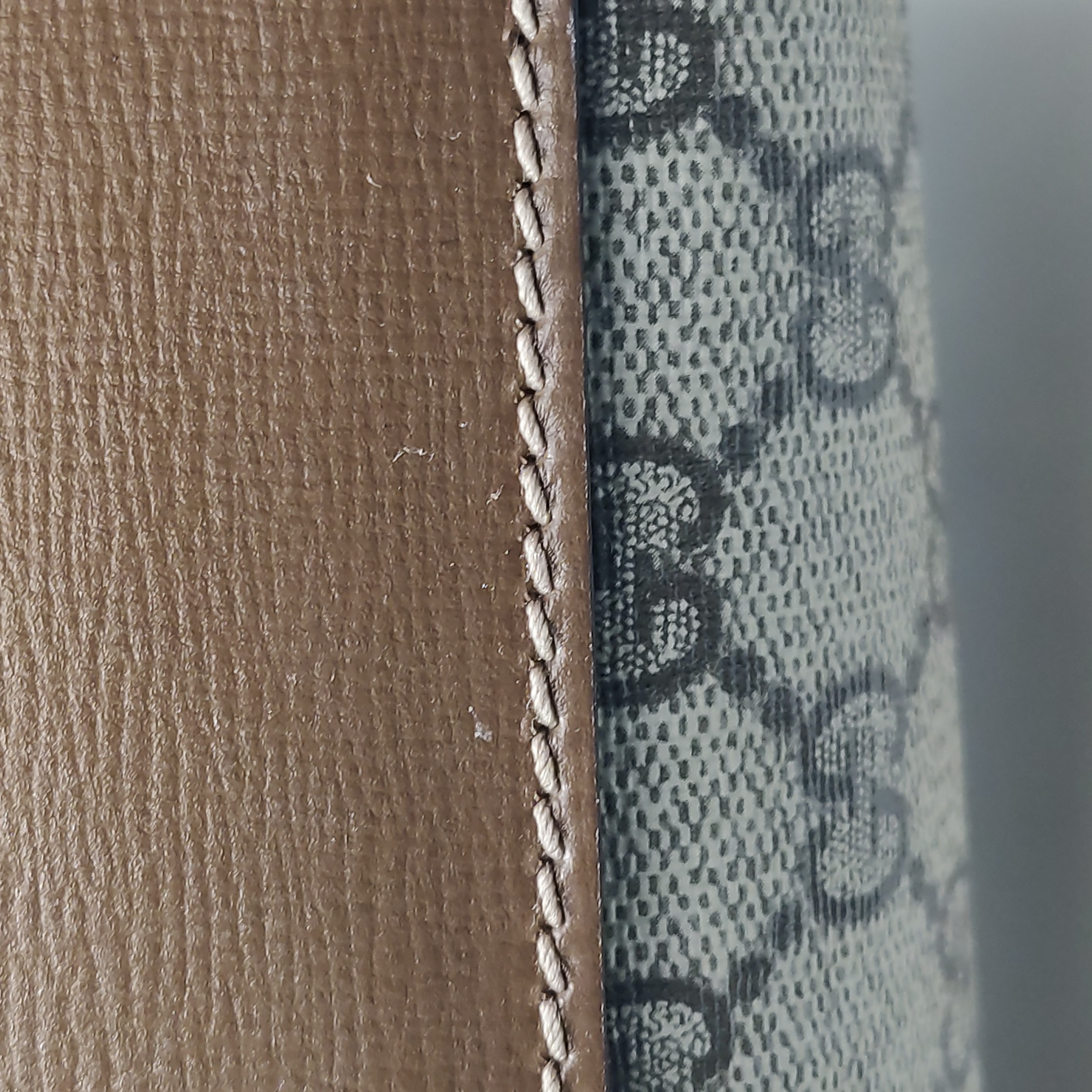 Gucci Structured Top Handle Open Tote GG Coated Canvas Small — photo 23 of 24