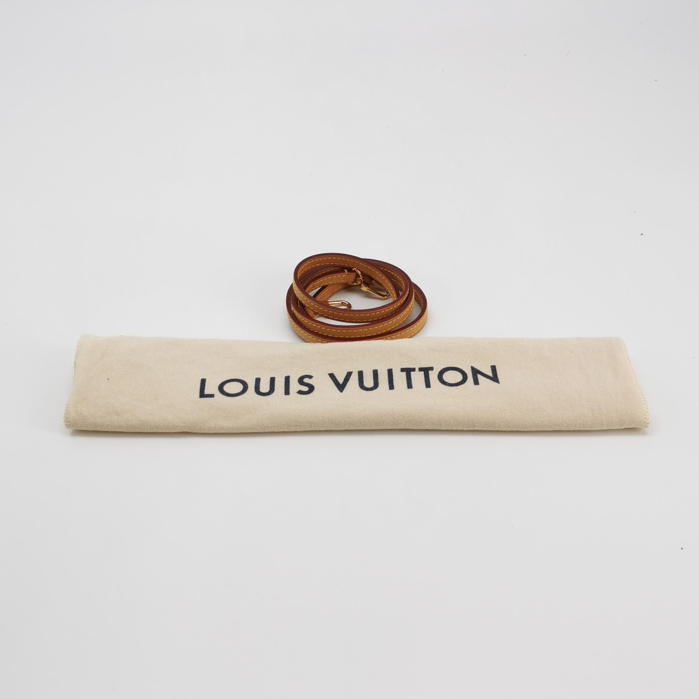Louis Vuitton(LV) Alma Handbag Monogram Canvas BB — photo 7 of 19