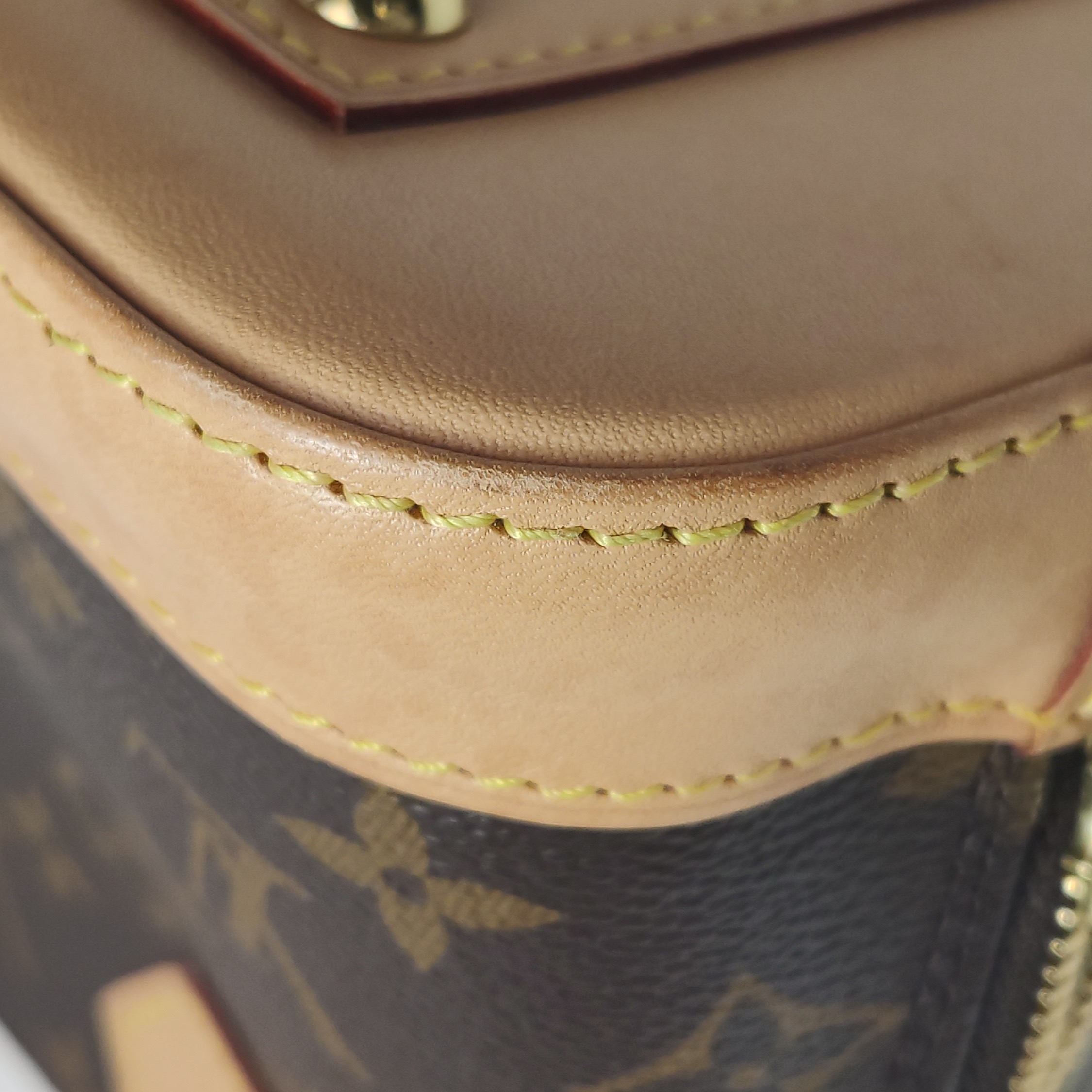 Louis Vuitton(LV) Alma Handbag Monogram Canvas BB — photo 14 of 19