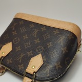 Louis Vuitton(LV) Alma Handbag Monogram Canvas BB — thumbnail 12