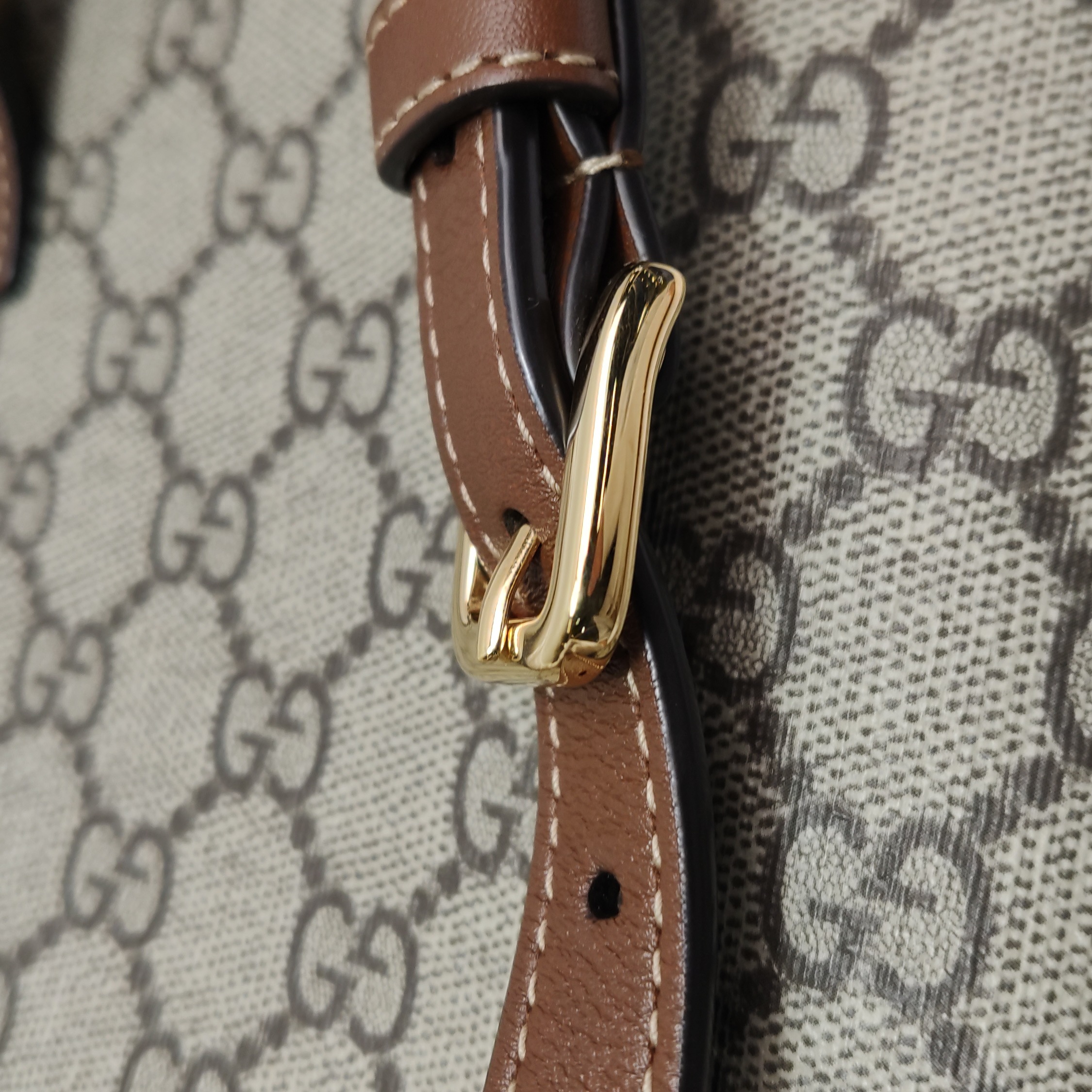 Gucci Padlock Chain Shoulder Bag GG Coated Canvas with Leather Medium — photo 14 of 16