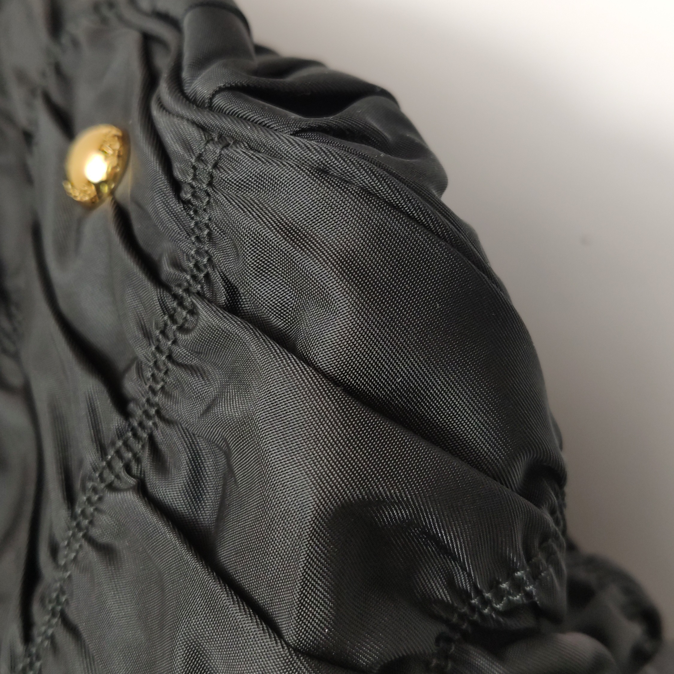 Prada Gaufre Convertible Tote Leather and Tessuto Large — photo 15 of 25