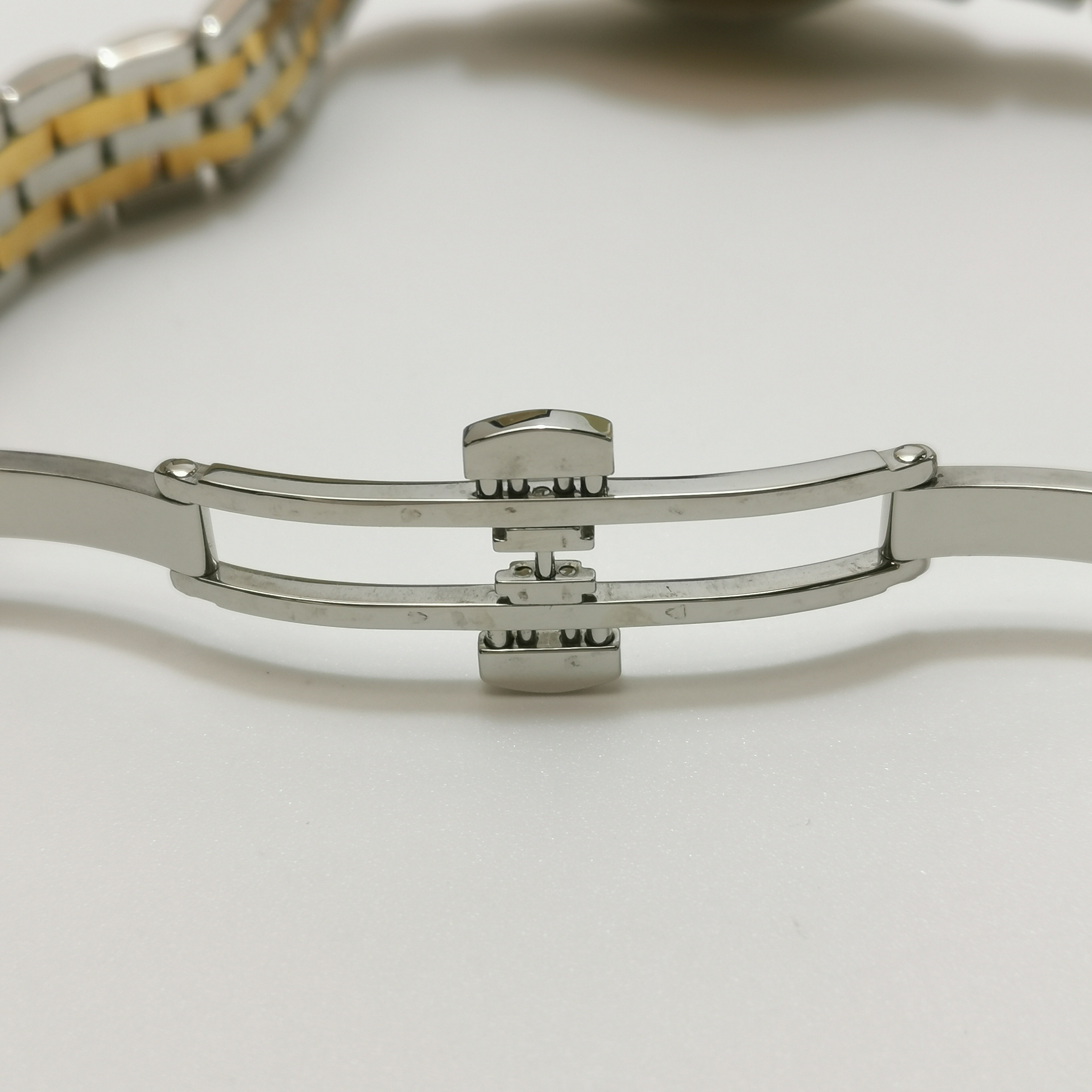 Longines Le Grande Classiques Flagship Ladies Watch — photo 12 of 13