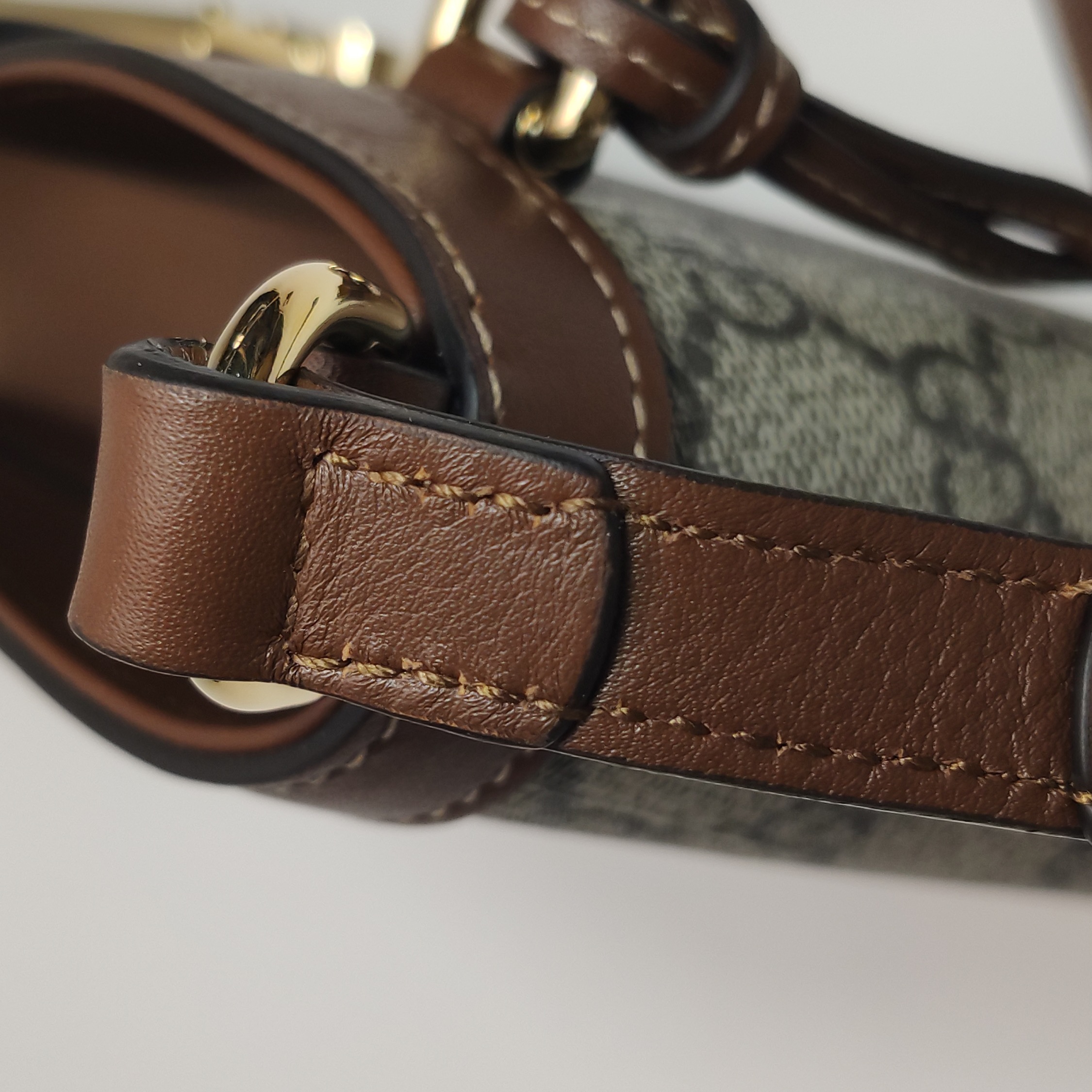 Gucci Padlock Chain Shoulder Bag GG Coated Canvas and Leather Small — photo 12 of 14