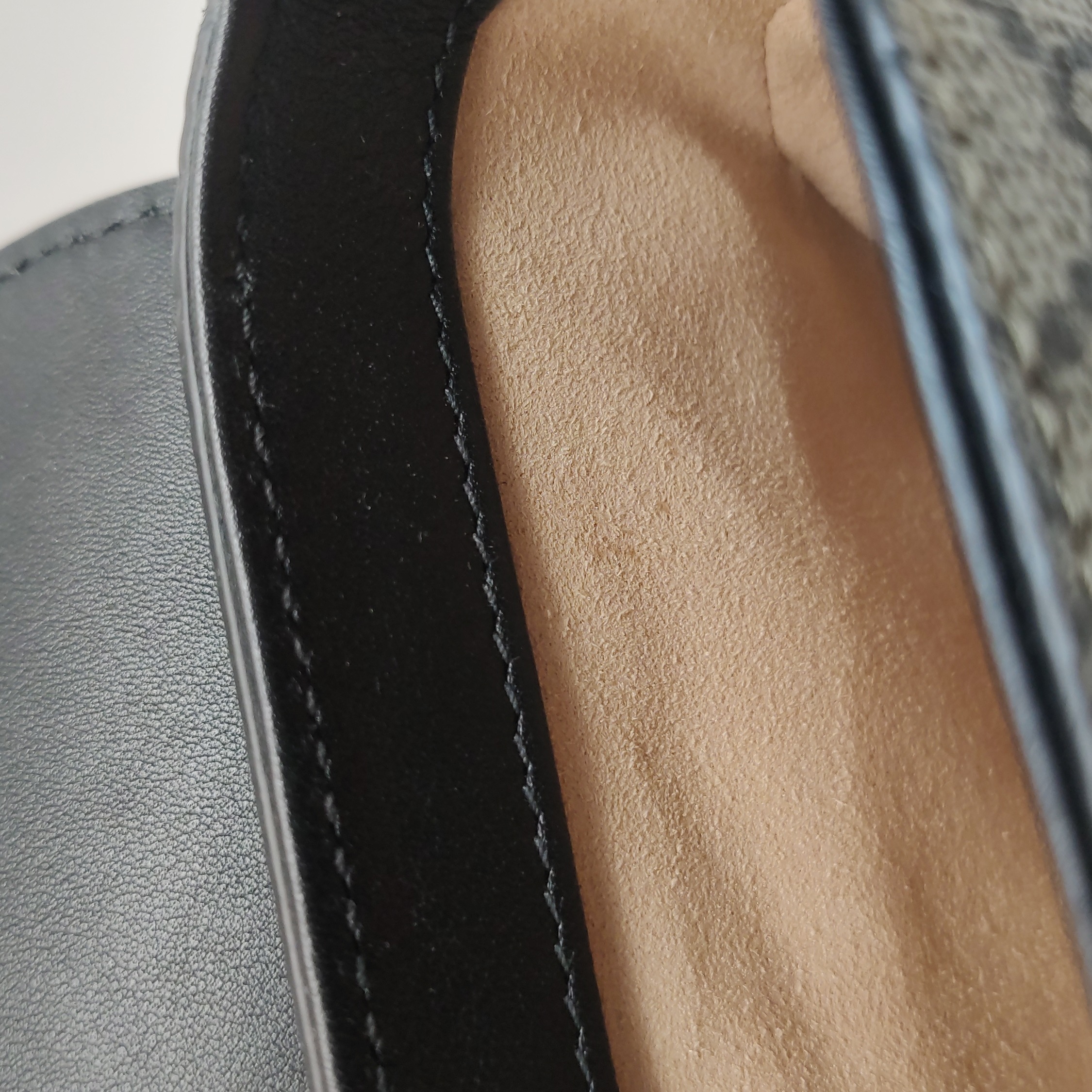 Gucci Padlock Saddle Shoulder Bag GG Coated Canvas and Leather Medium — photo 9 of 14