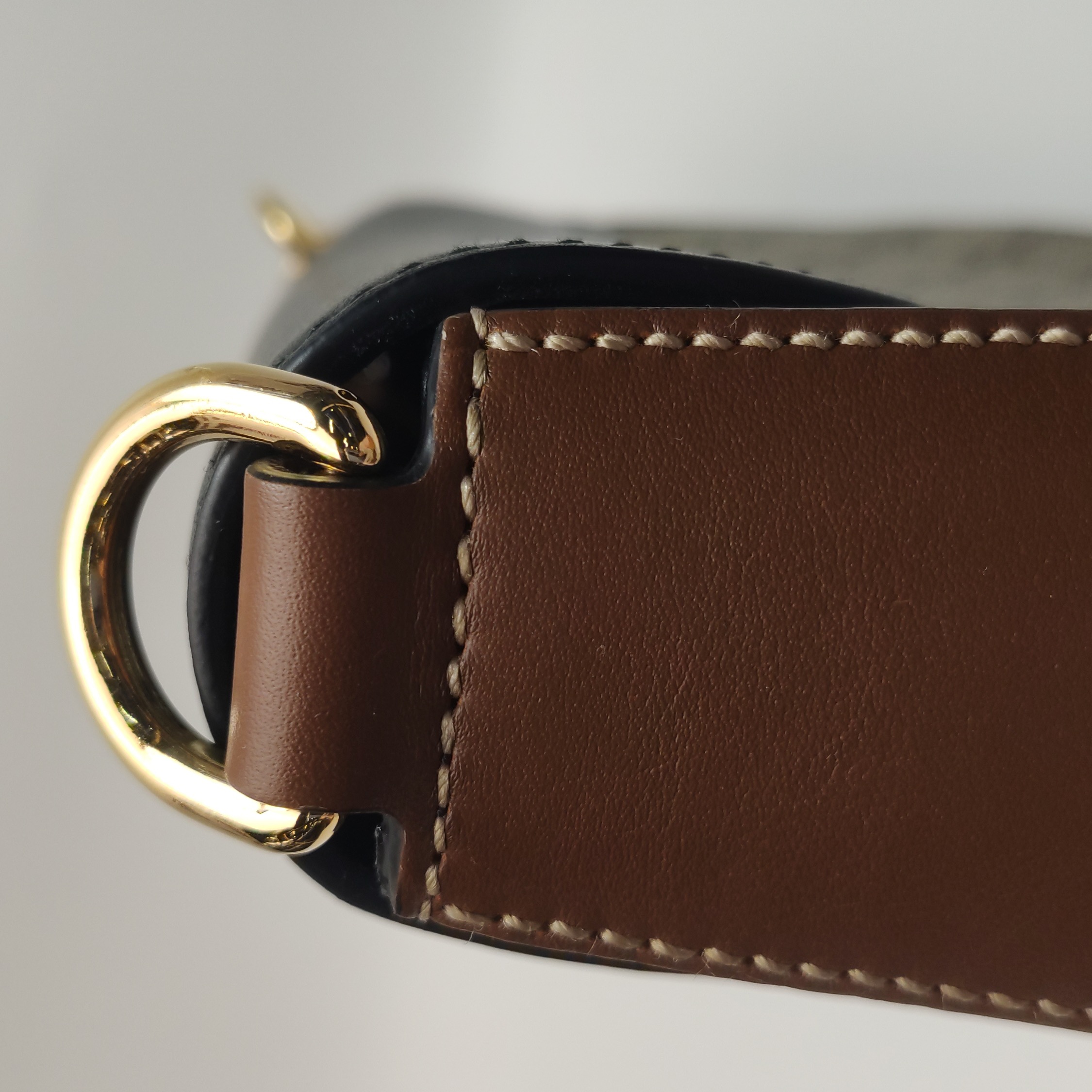 Gucci Padlock Saddle Shoulder Bag GG Coated Canvas and Leather Medium — photo 11 of 14
