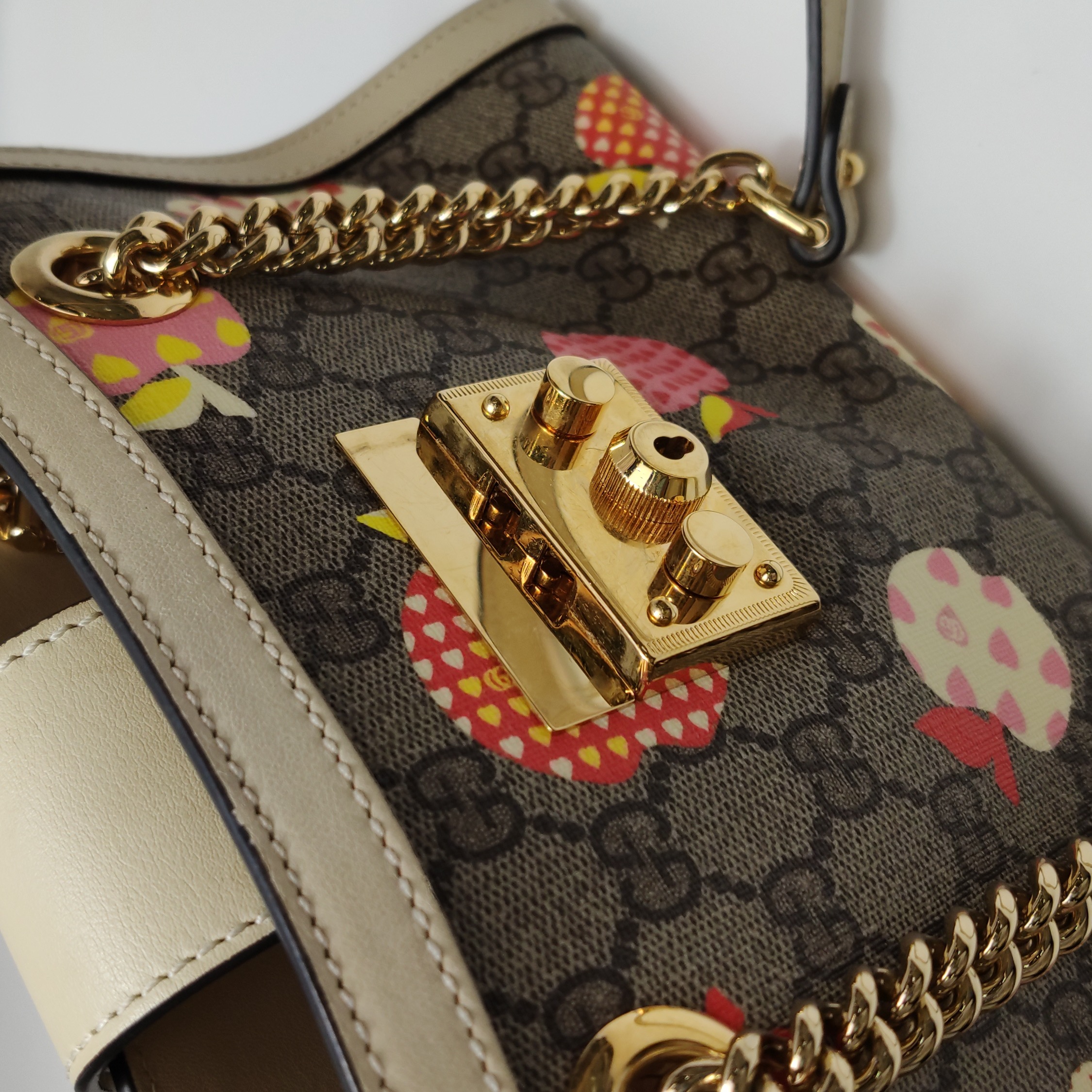 Gucci Padlock Chain Tote Printed GG Coated Canvas Small — photo 10 of 15