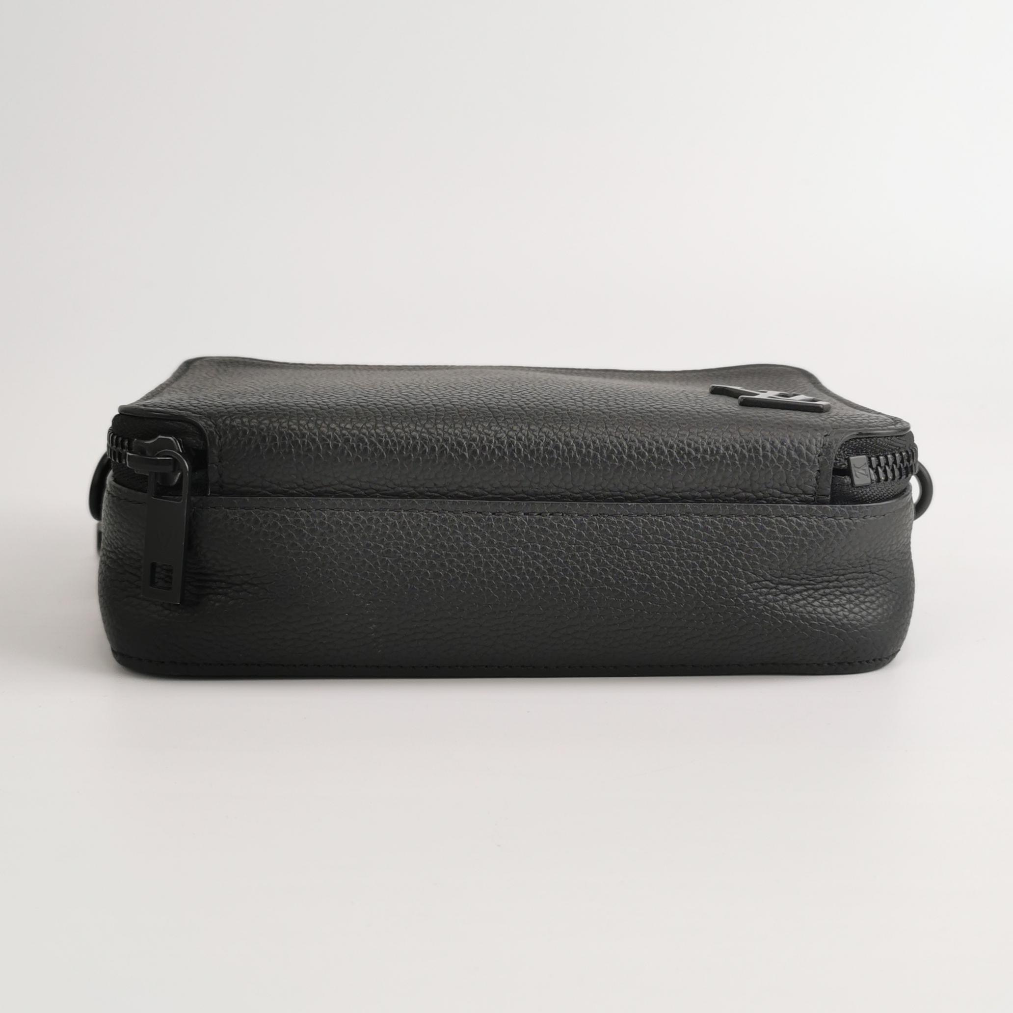 Louis Vuitton Alpha Wearable Wallet Damier Black