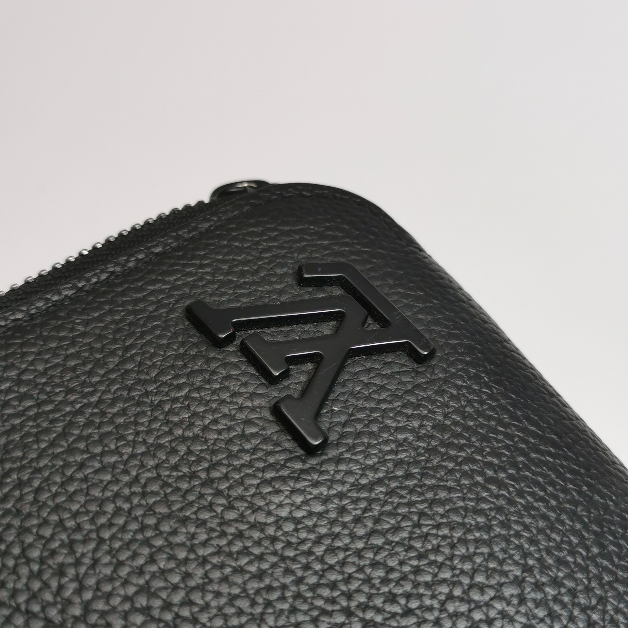 Louis Vuitton Alpha Wearable Wallet Damier Black
