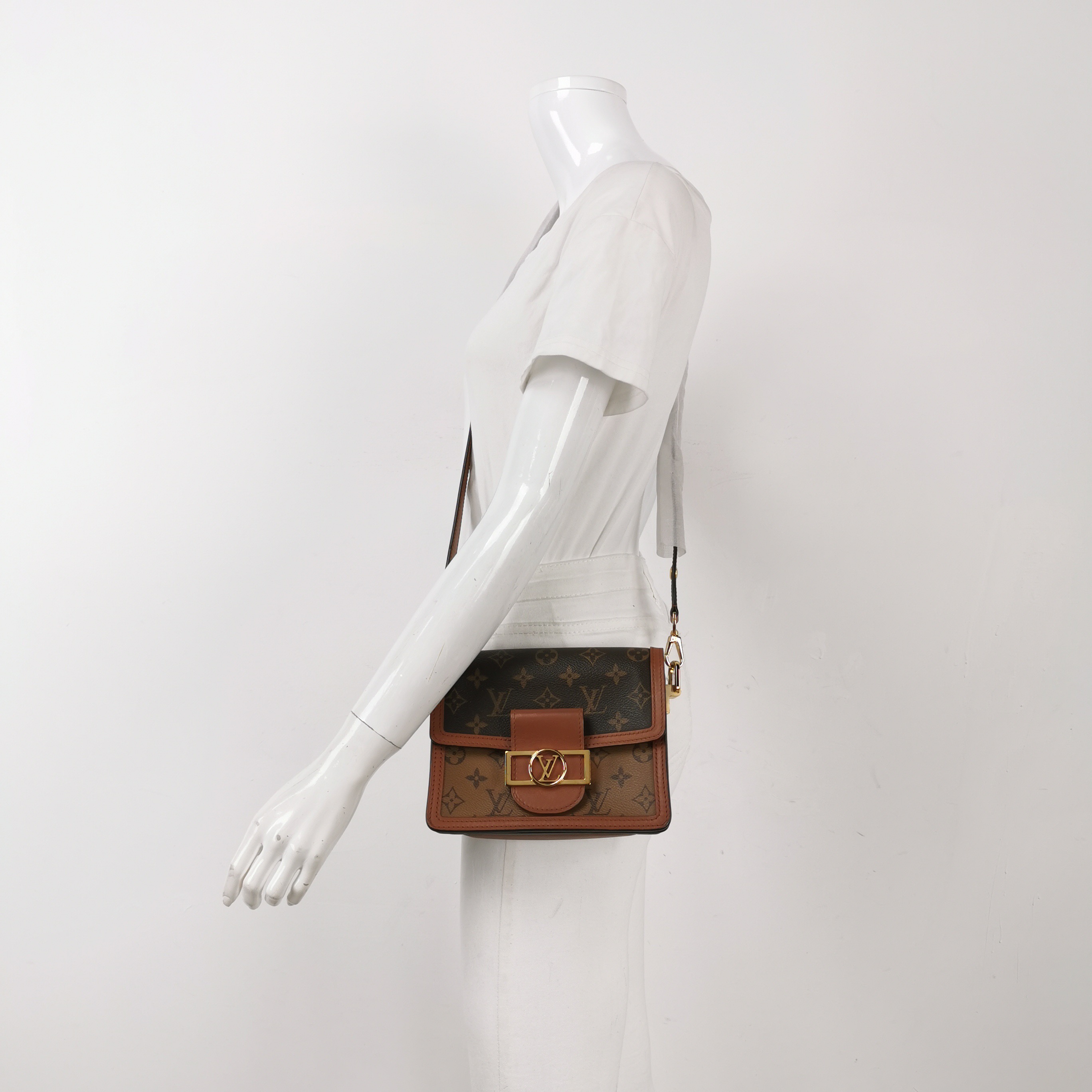 Louis Vuitton(LV) Dauphine Shoulder Bag Reverse Monogram Canvas Mini — alternate view