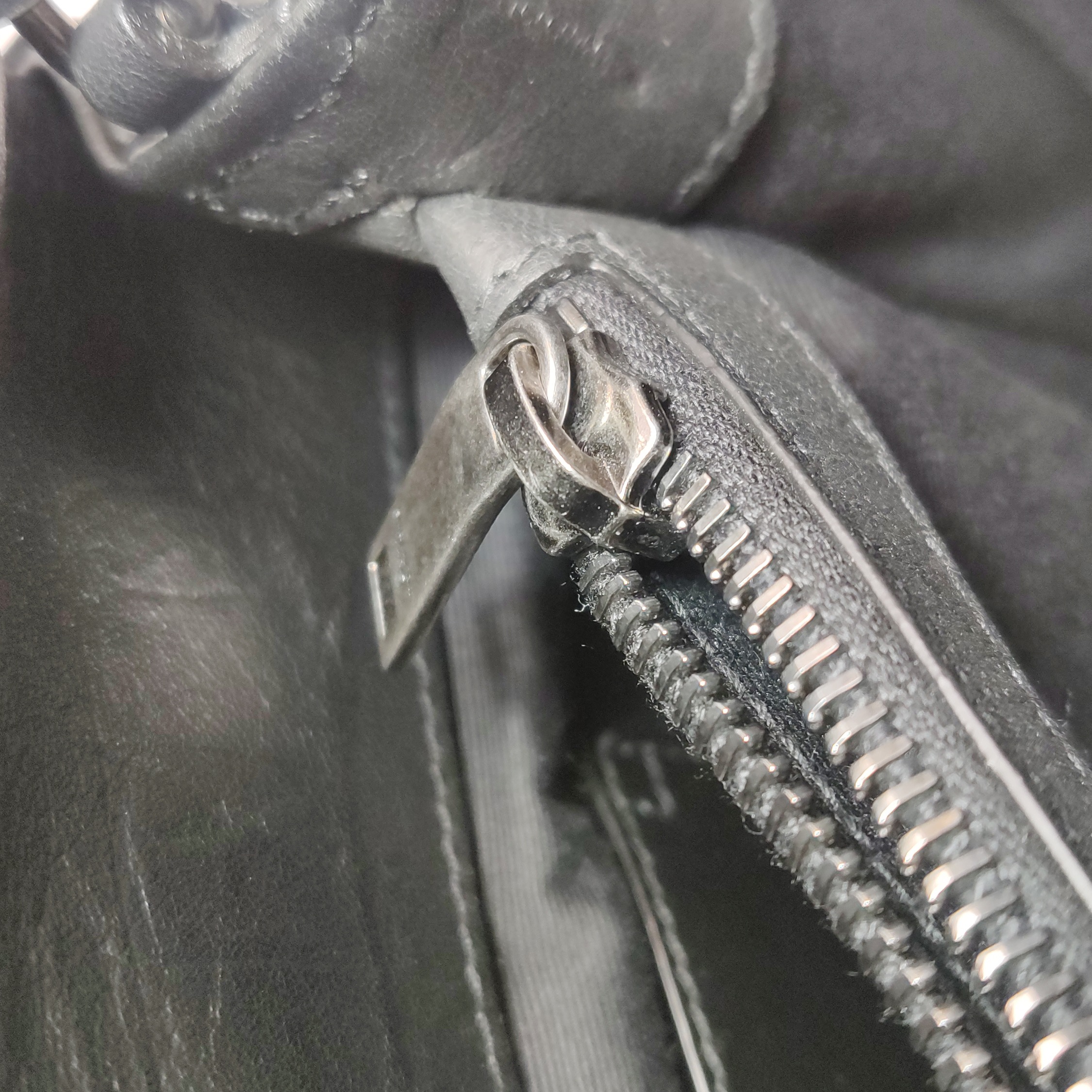 Saint Laurent West Hollywood Shoulder Bag Crocodile Embossed Leather Medium — photo 10 of 23