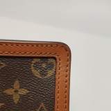 Louis Vuitton(LV) Dauphine Shoulder Bag Reverse Monogram Canvas Mini — thumbnail 17