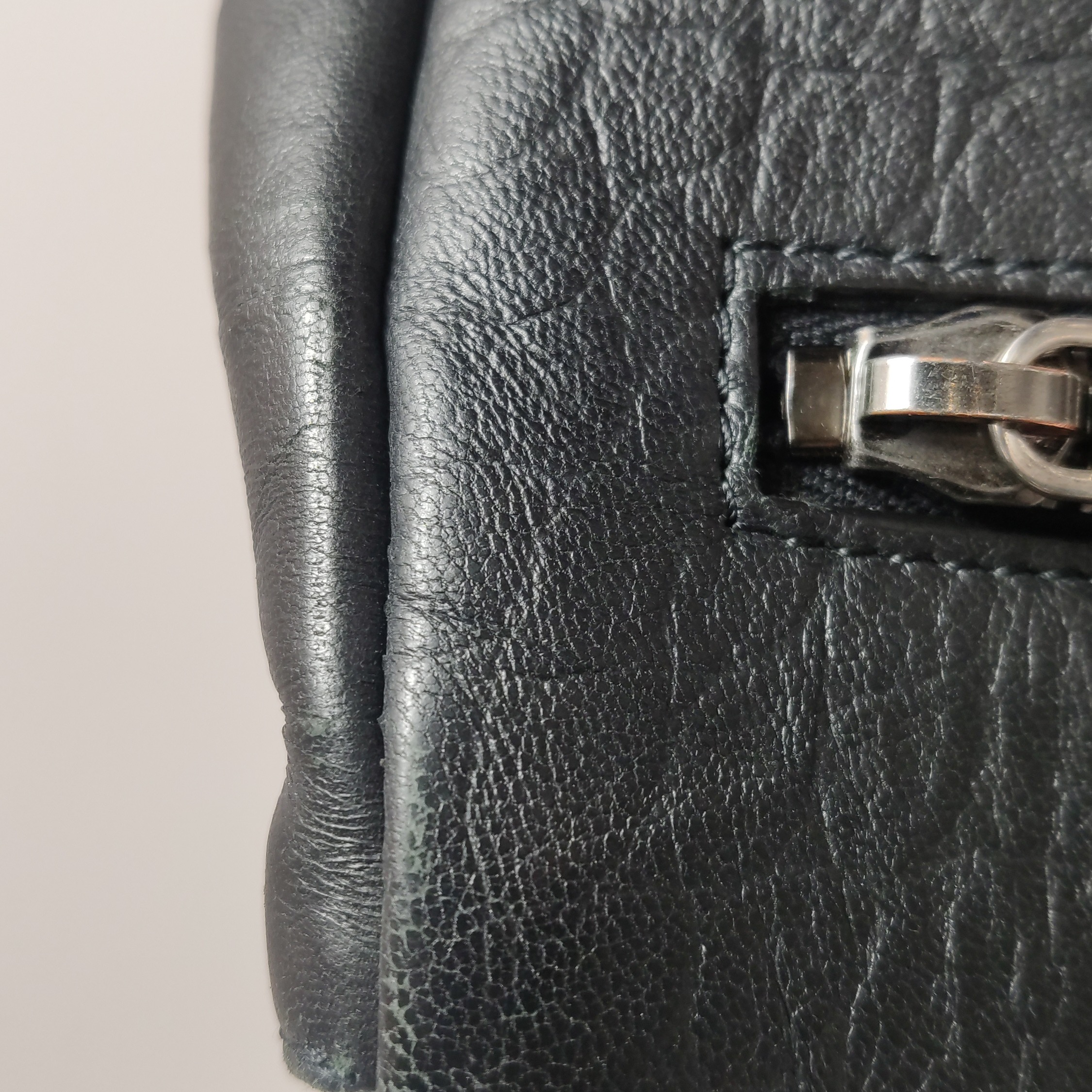 Saint Laurent West Hollywood Shoulder Bag Crocodile Embossed Leather Medium — photo 17 of 23