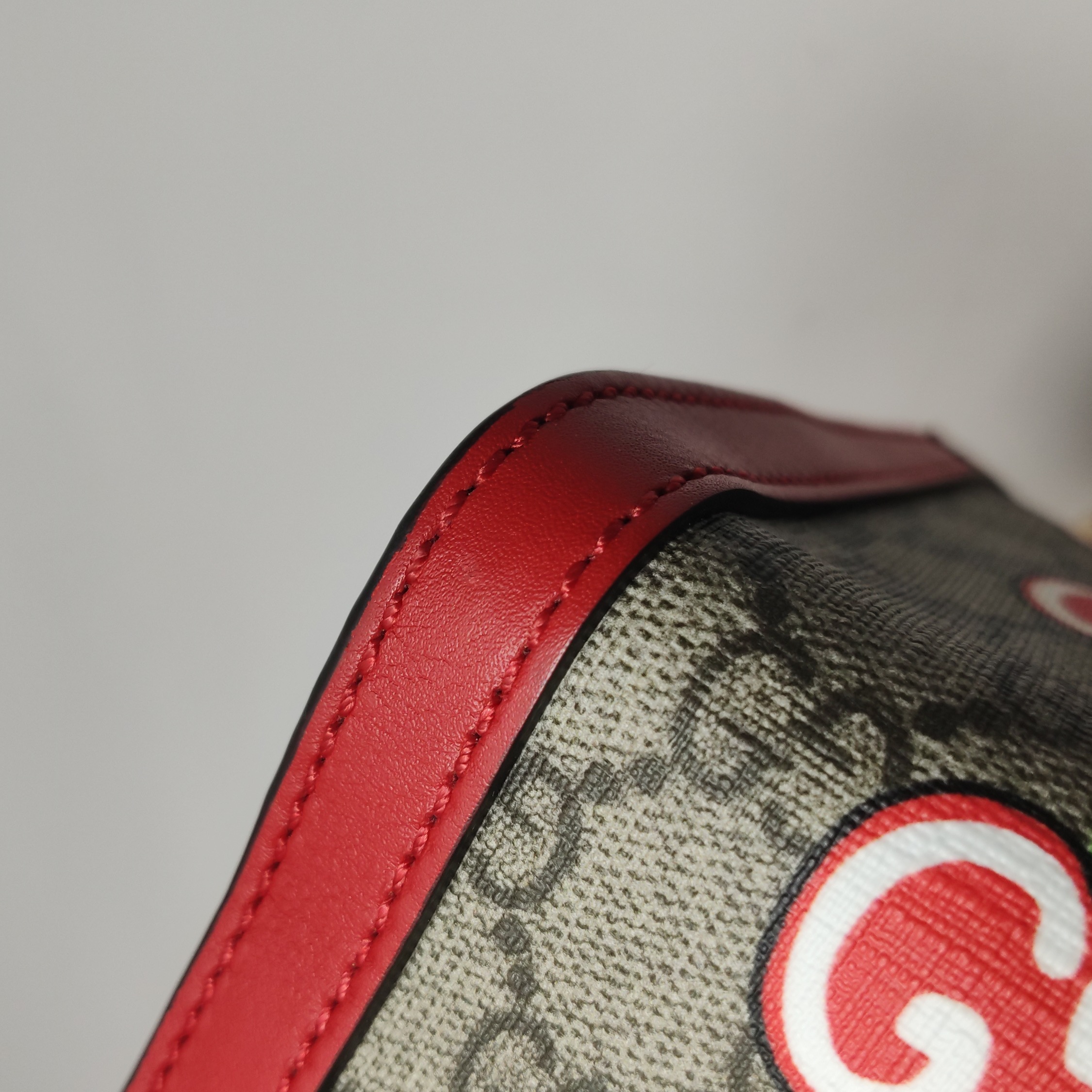Gucci Padlock Chain Tote Printed GG Coated Canvas Small — photo 13 of 15