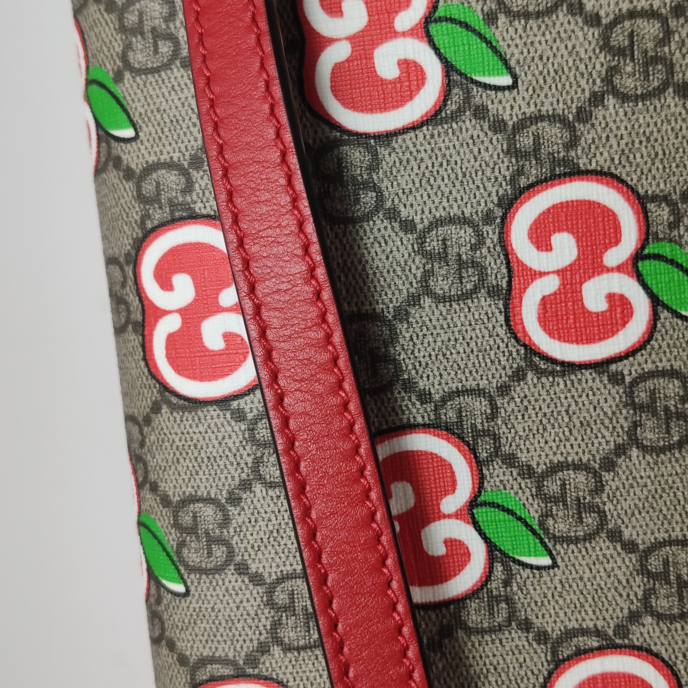 Gucci Padlock Chain Tote Printed GG Coated Canvas Small — photo 15 of 15