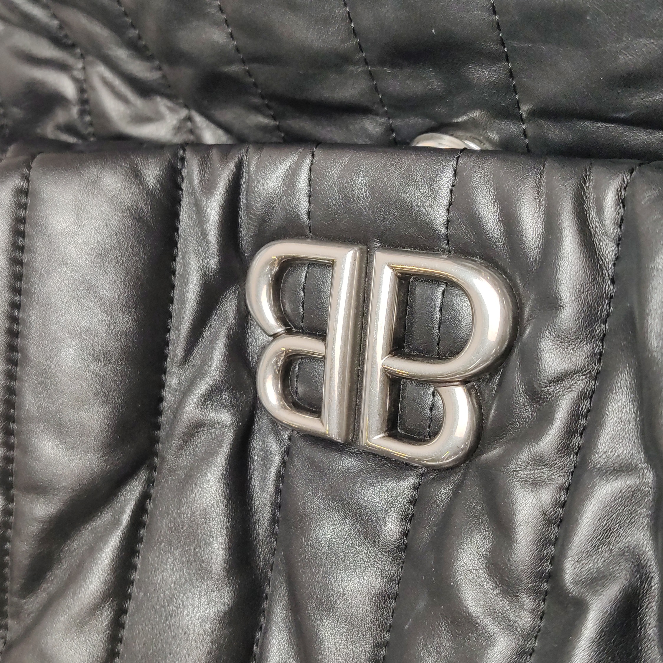 Balenciaga Monaco Chain Flap Shoulder Bag Leather Medium — photo 13 of 18