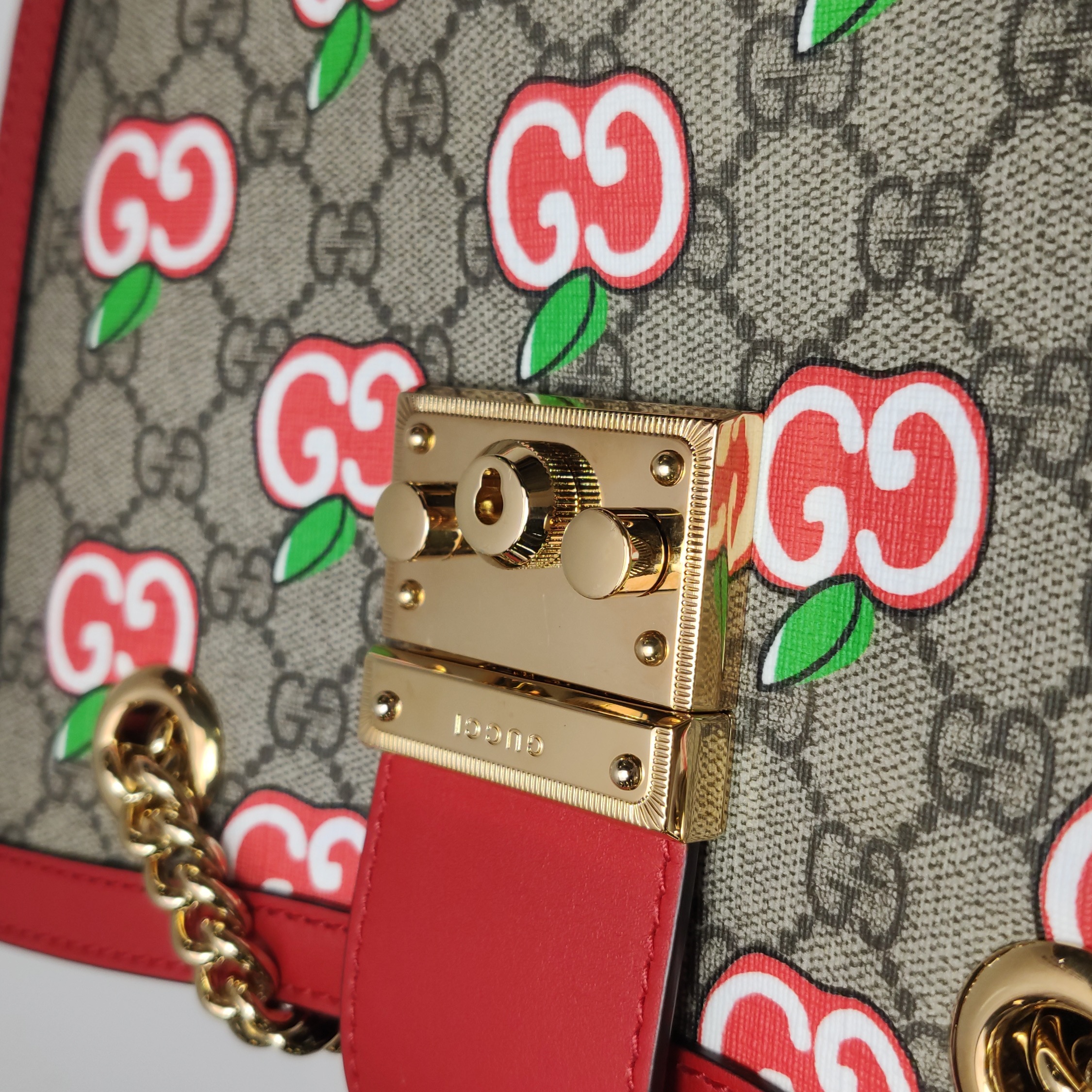 Gucci Padlock Chain Tote Printed GG Coated Canvas Small — photo 9 of 14