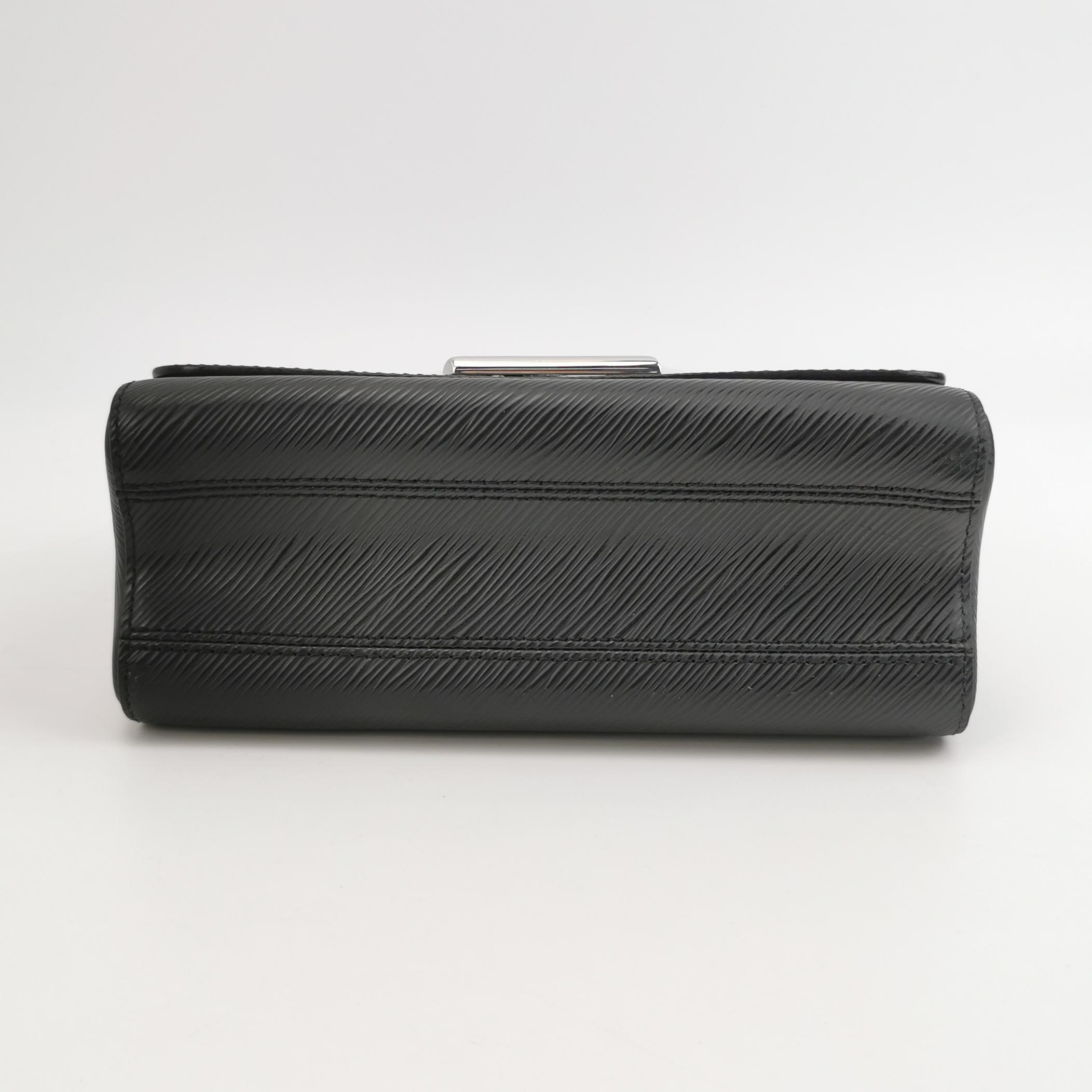 Louis Vuitton(LV) Twist Handbag Epi Leather MM — photo 6 of 17