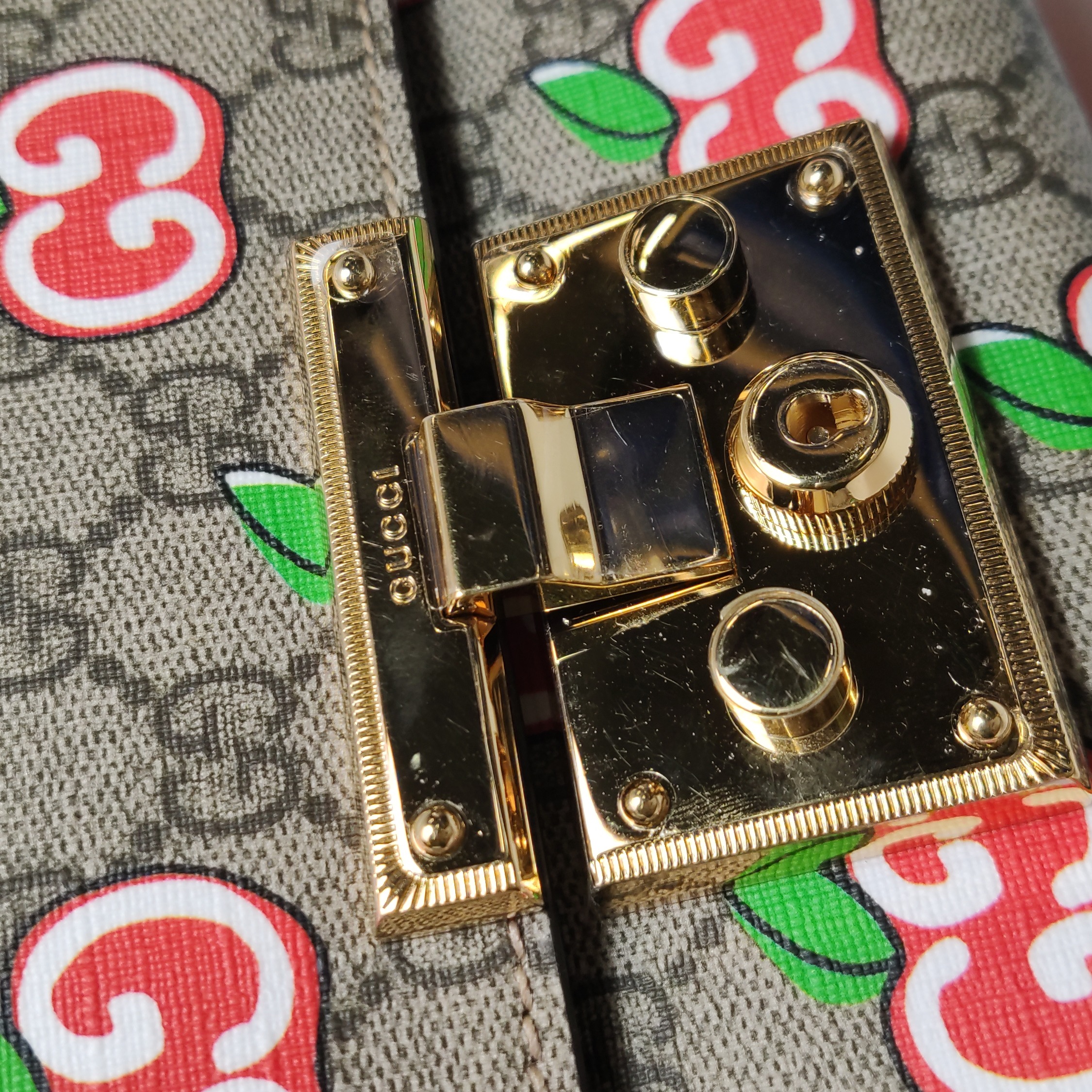 Gucci Padlock Shoulder Bag Printed GG Coated Canvas Small — photo 8 of 14