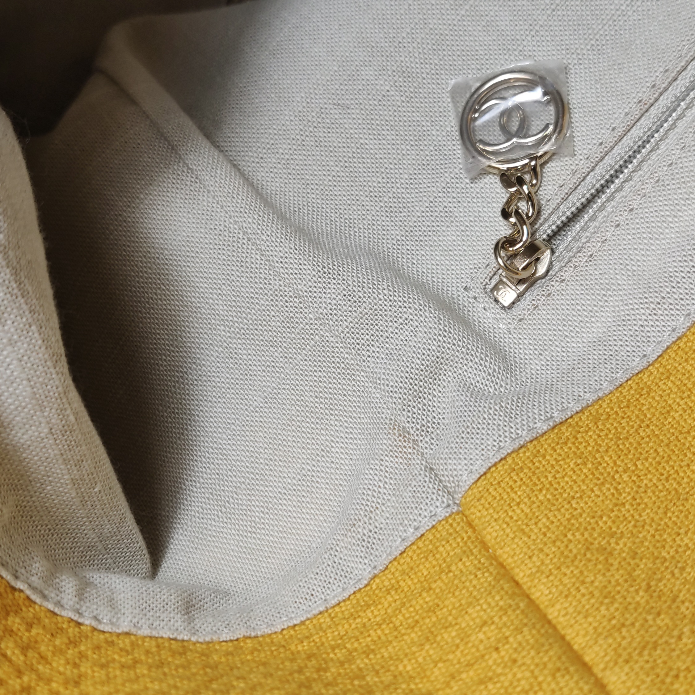 Chanel Deauville NM Tote Mixed Fibers Small — photo 10 of 25