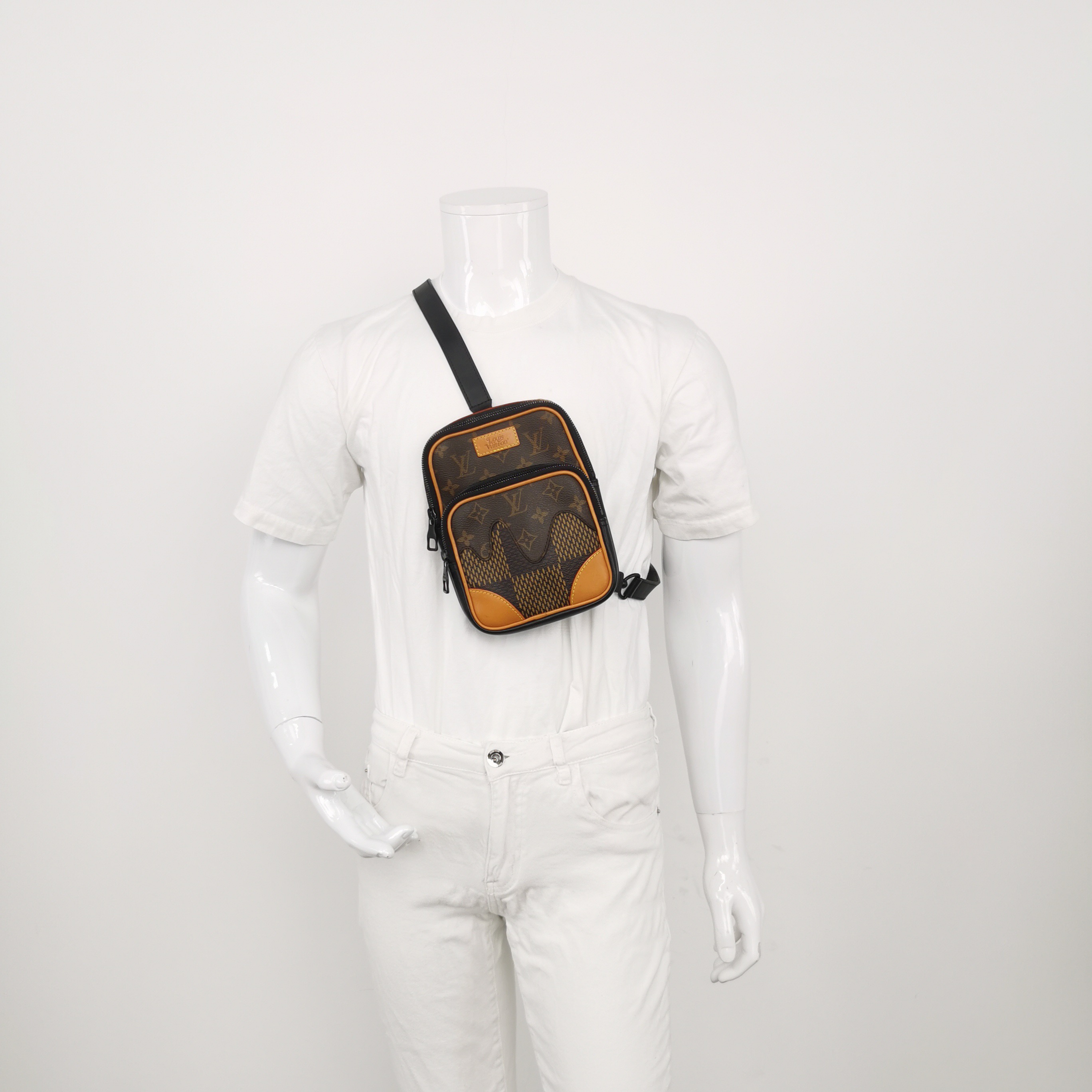 Louis Vuitton(LV) Nigo Amazone Sling Bag Limited Edition Giant Damier and Monogram Canvas — alternate view