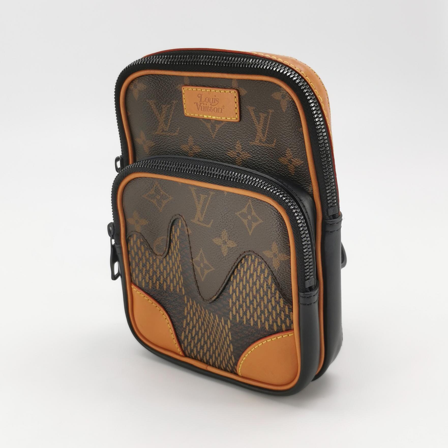 Louis Vuitton(LV) Nigo Amazone Sling Bag Limited Edition Giant Damier and Monogram Canvas — photo 4 of 15