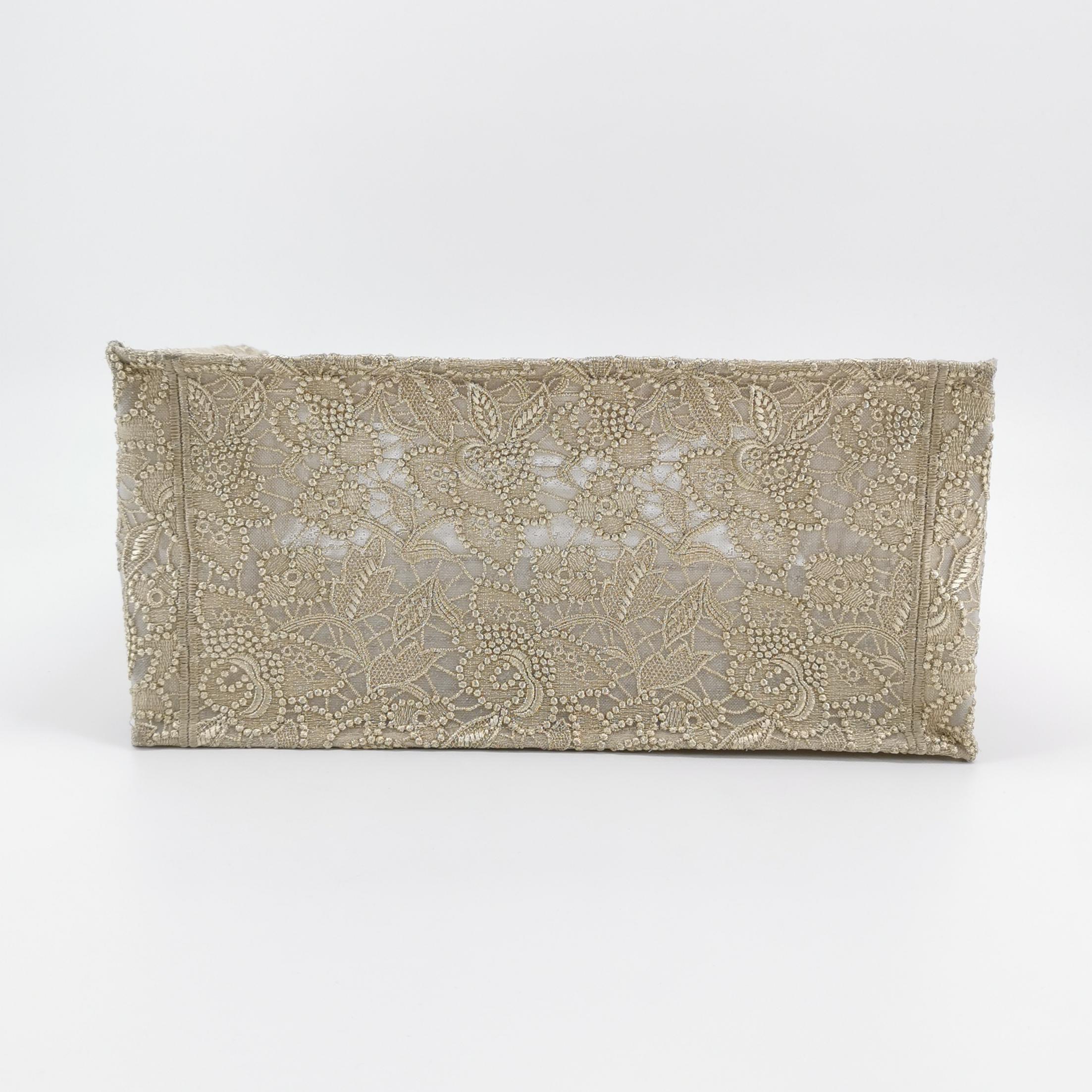 Dior Book Tote Embroidered Canvas Medium — photo 6 of 17