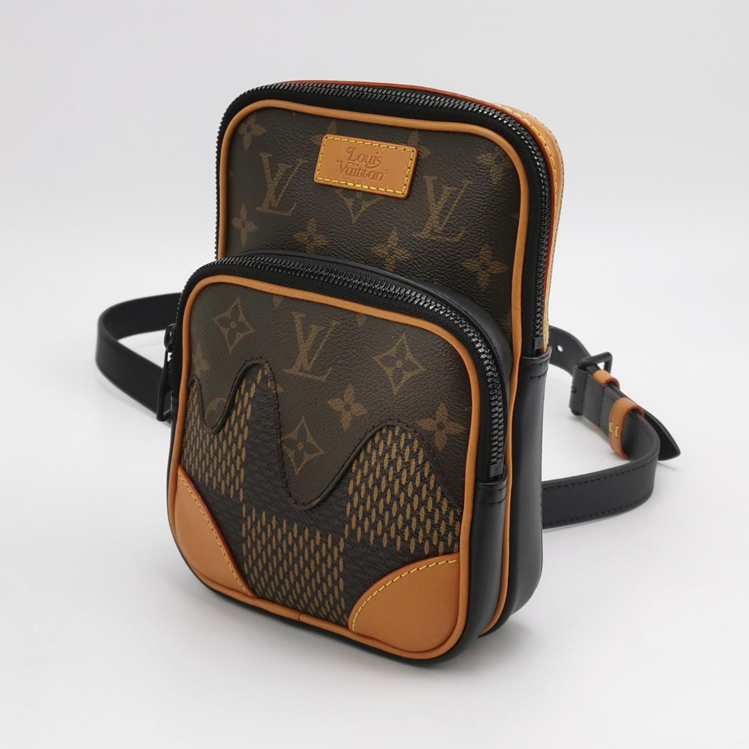Louis Vuitton(LV) Nigo Amazone Sling Bag Limited Edition Giant Damier and Monogram Canvas — photo 5 of 18