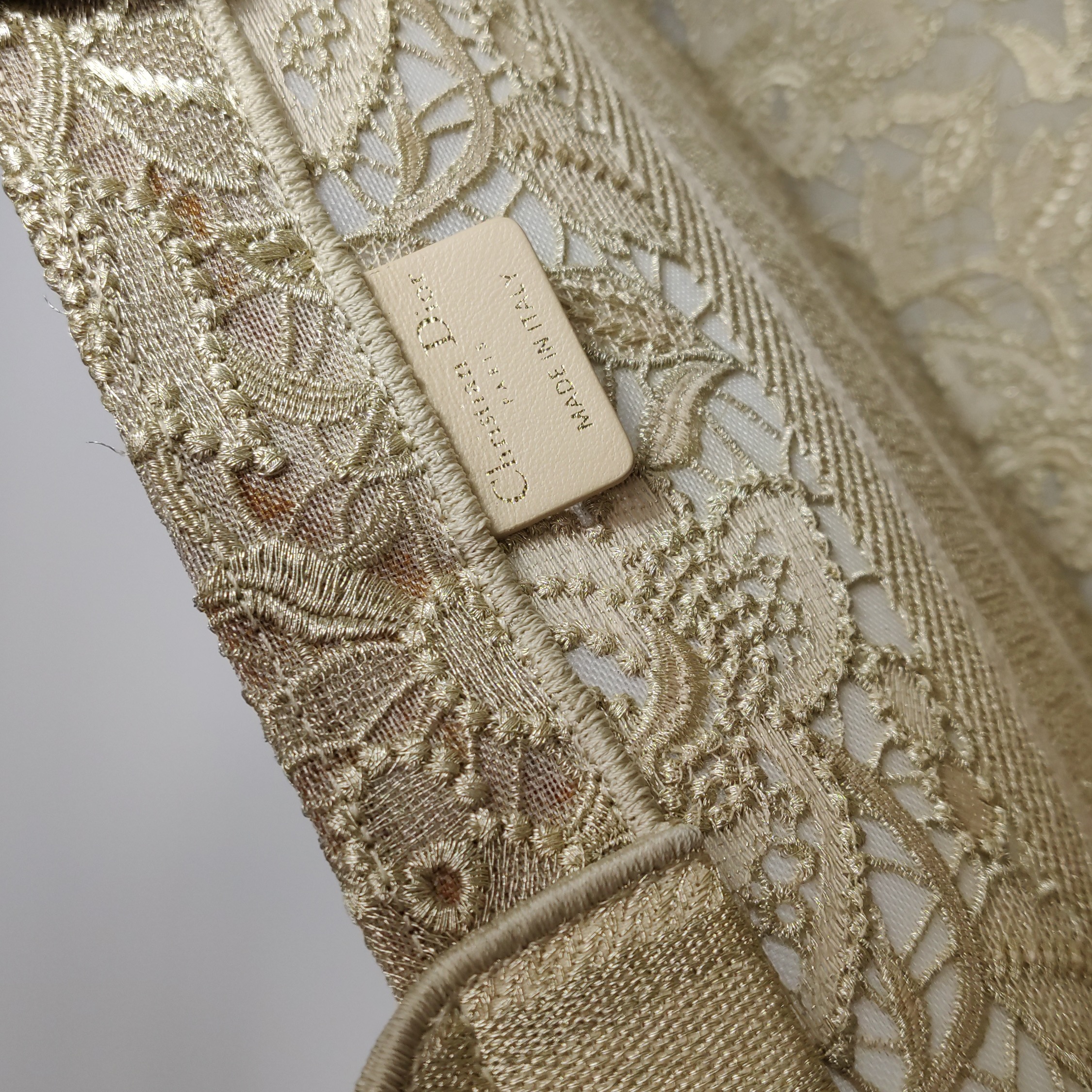 Dior Book Tote Embroidered Canvas Medium — photo 12 of 17