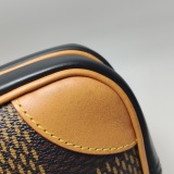 Louis Vuitton(LV) Nigo Amazone Sling Bag Limited Edition Giant Damier and Monogram Canvas — thumbnail 14