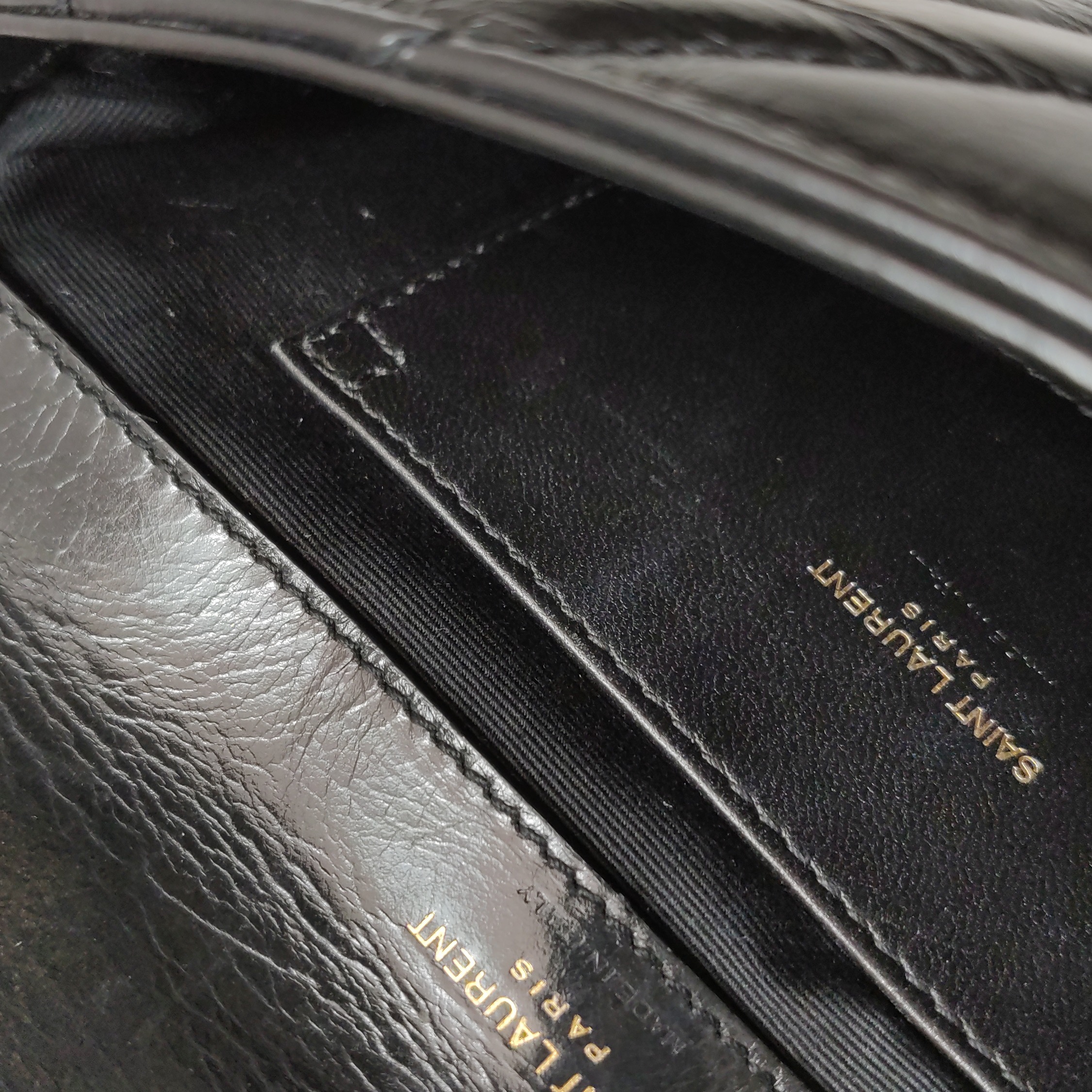 Saint Laurent（YSL) Classic Monogram College Bag Matelasse Chevron Leather Mini — photo 9 of 23