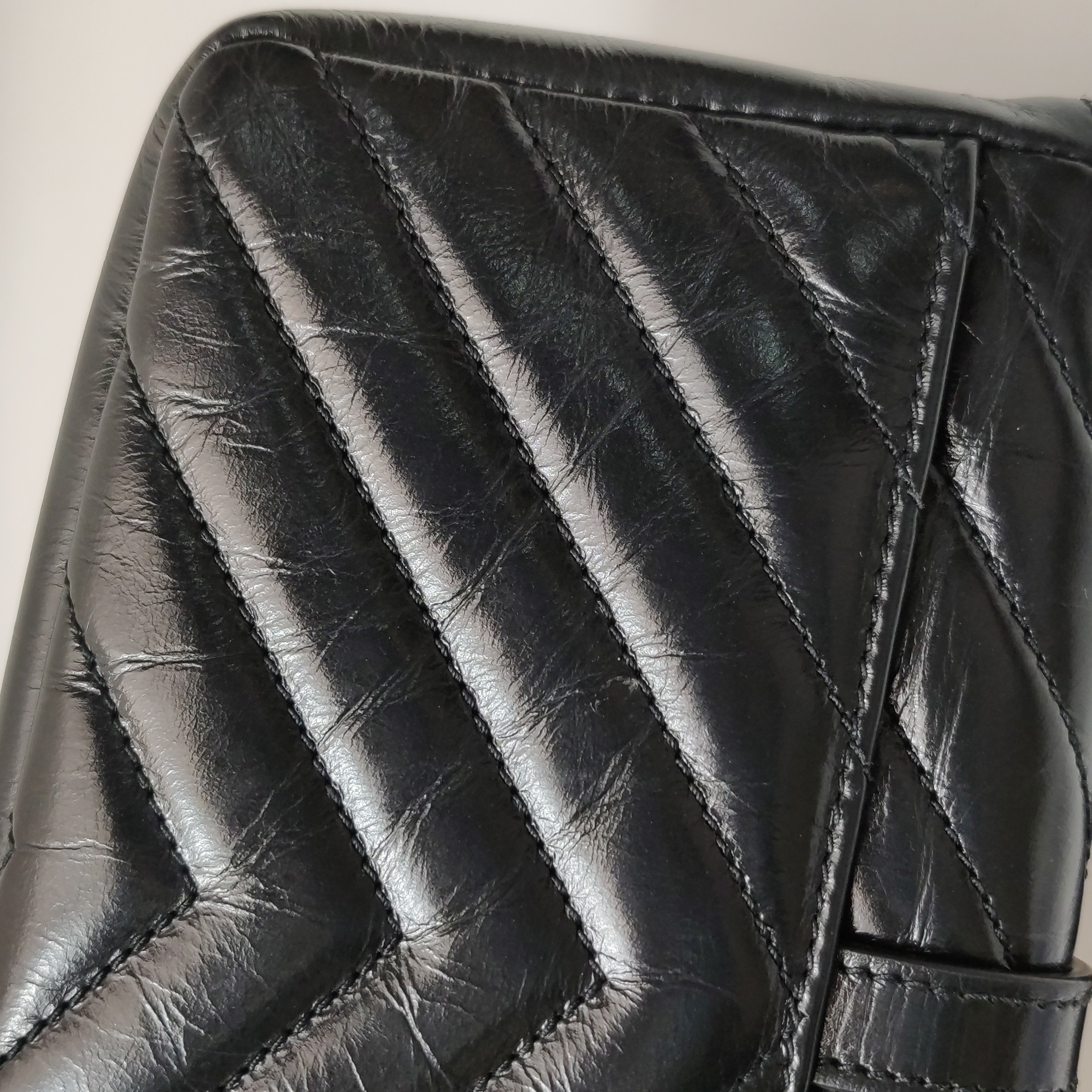 Saint Laurent（YSL) Classic Monogram College Bag Matelasse Chevron Leather Mini — photo 15 of 23