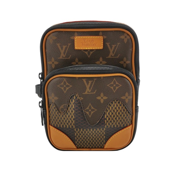Louis Vuitton(LV) Nigo Amazone Sling Bag Limited Edition Giant Damier and Monogram Canvas — pre-owned, Vierlot
