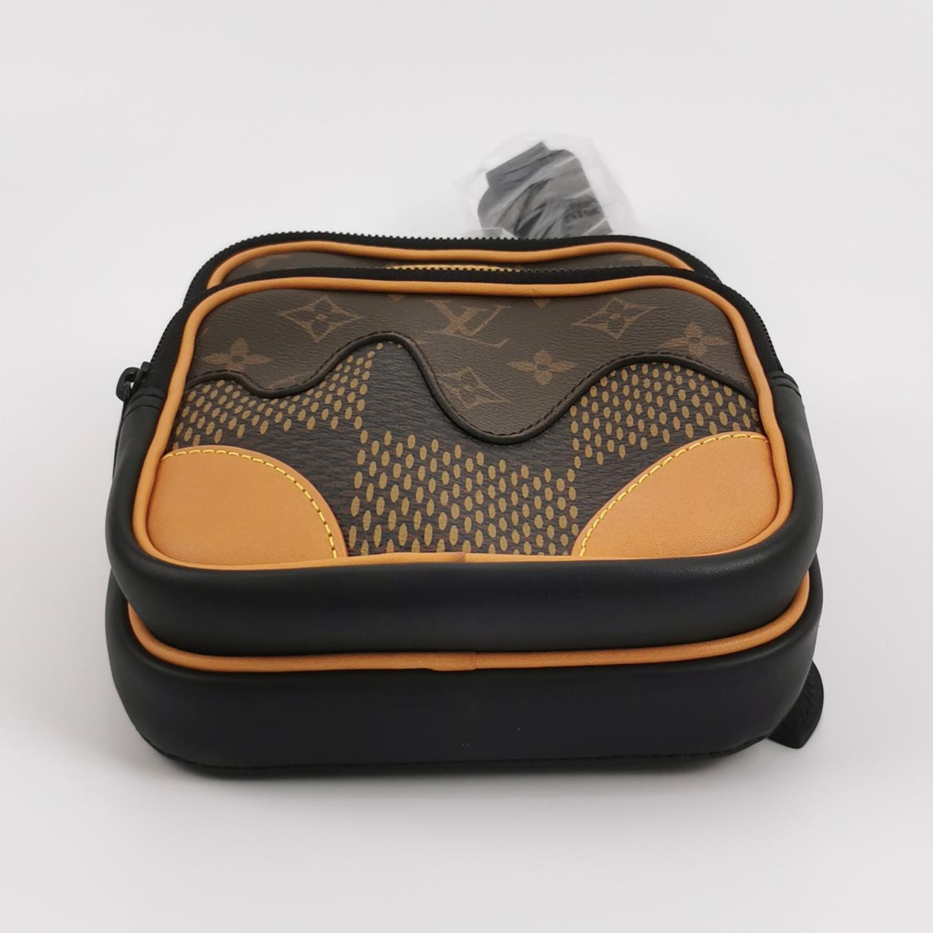 Louis Vuitton(LV) Nigo Amazone Sling Bag Limited Edition Giant Damier and Monogram Canvas — photo 6 of 12