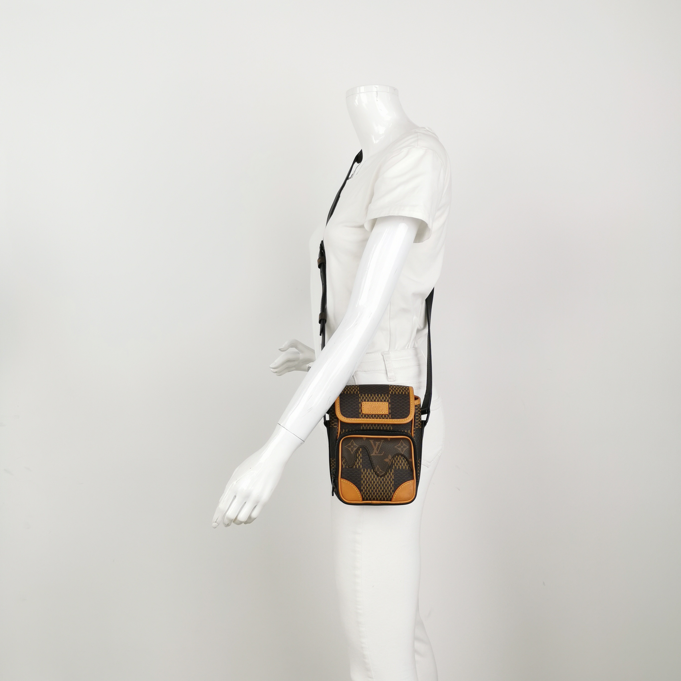 Louis Vuitton(LV) Nigo Amazone Messenger Bag Limited Edition Giant Damier and Monogram Canvas Nano — alternate view